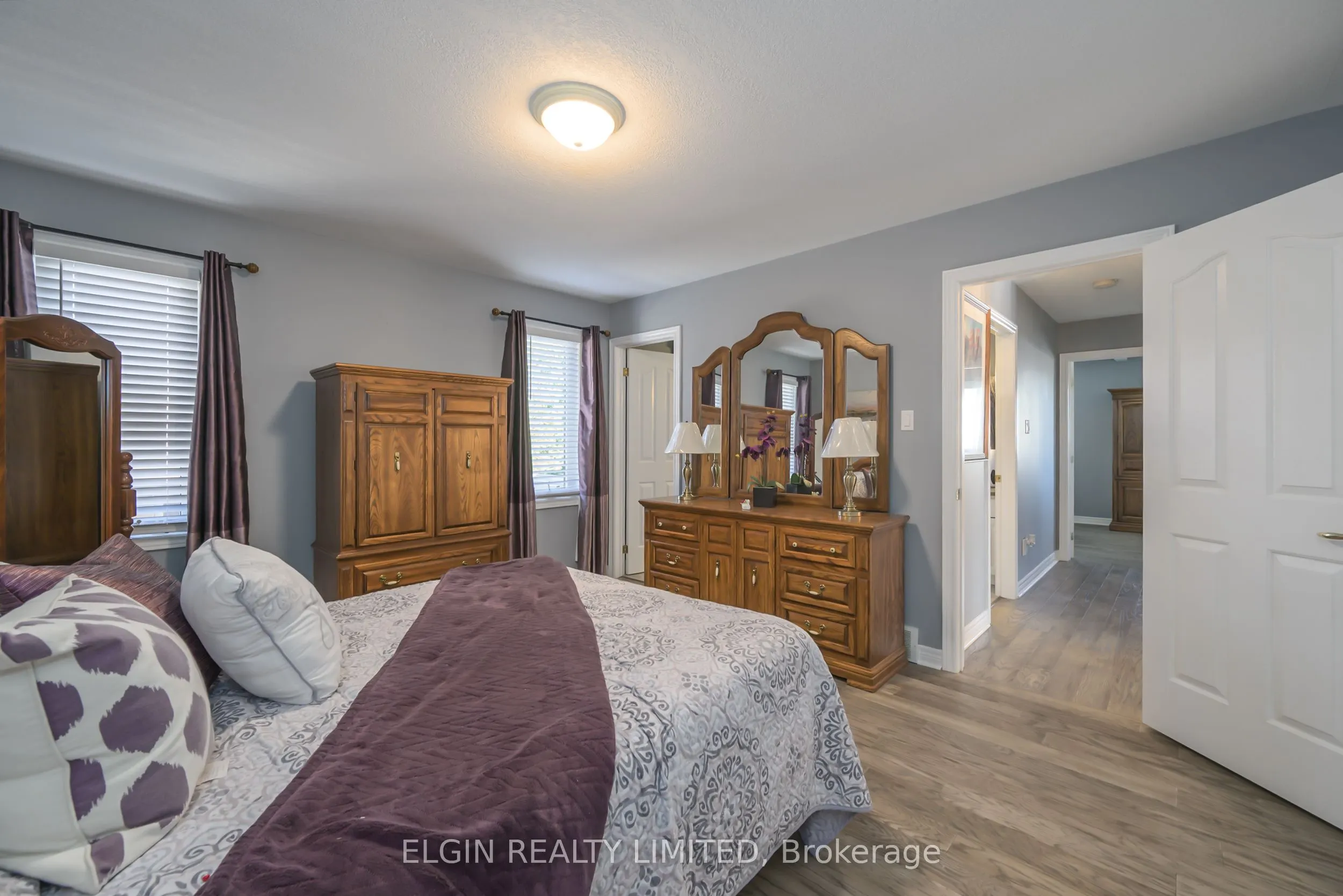 2 Galbraith Court