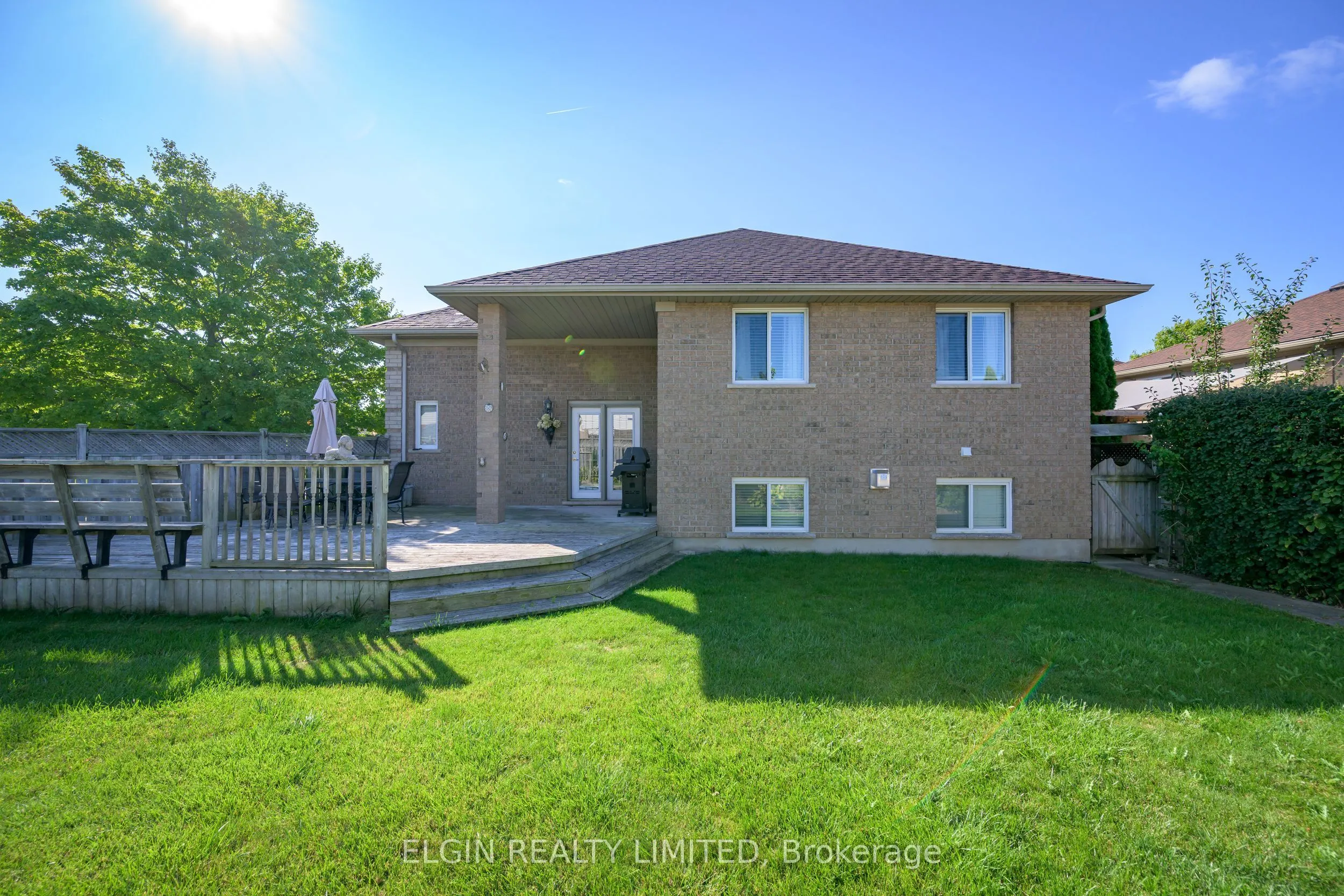 2 Galbraith Court