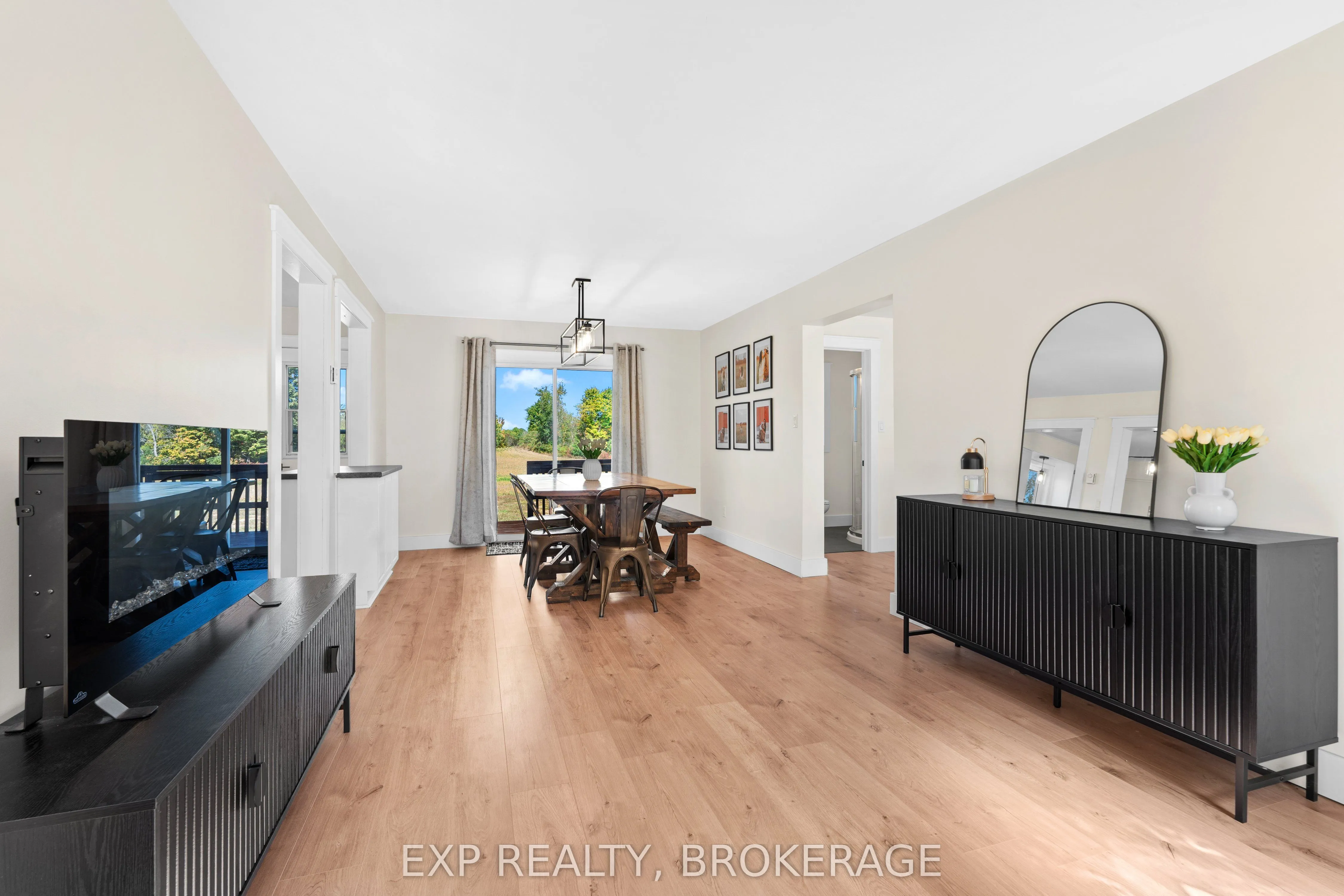 64 BERRY Road