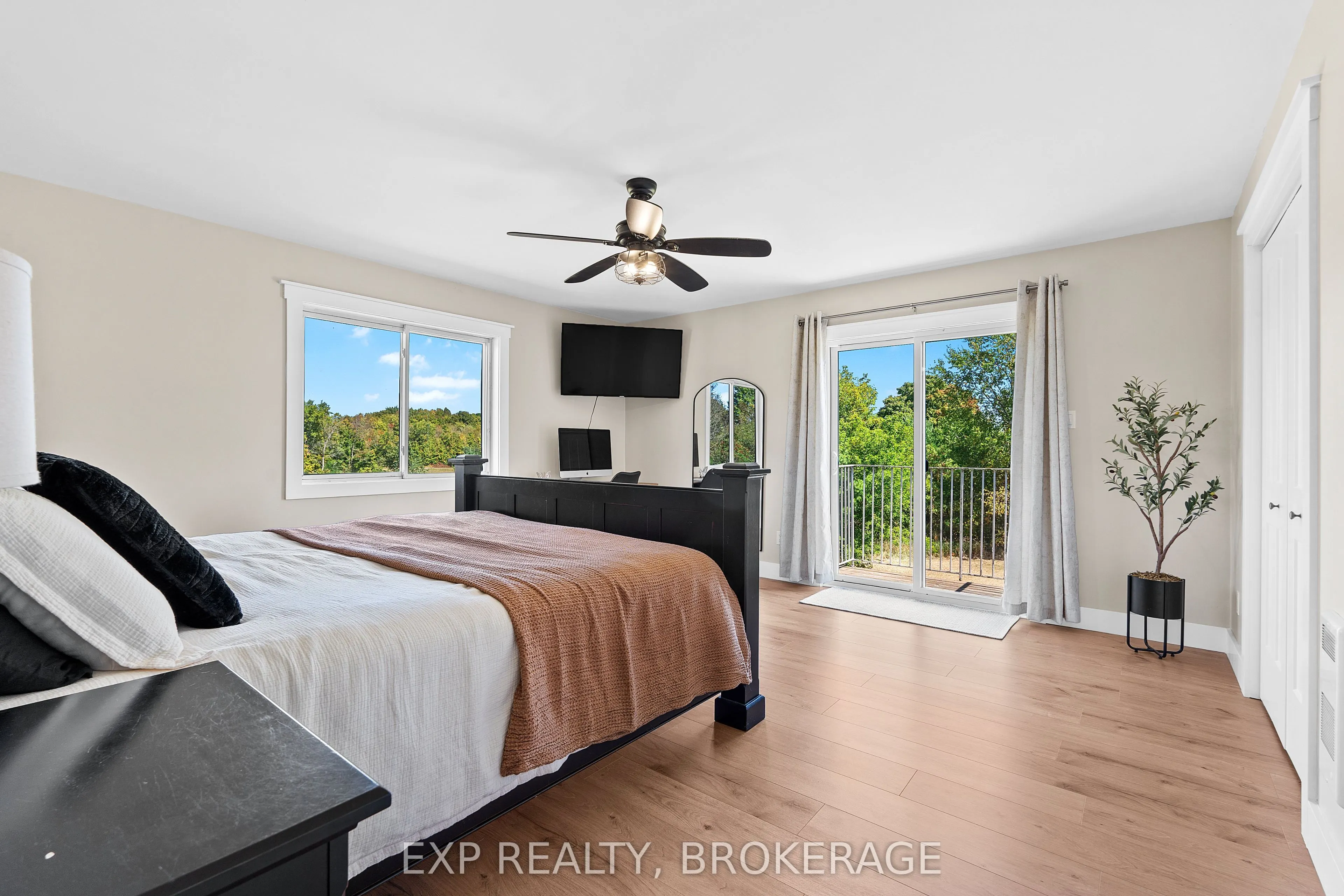 64 BERRY Road