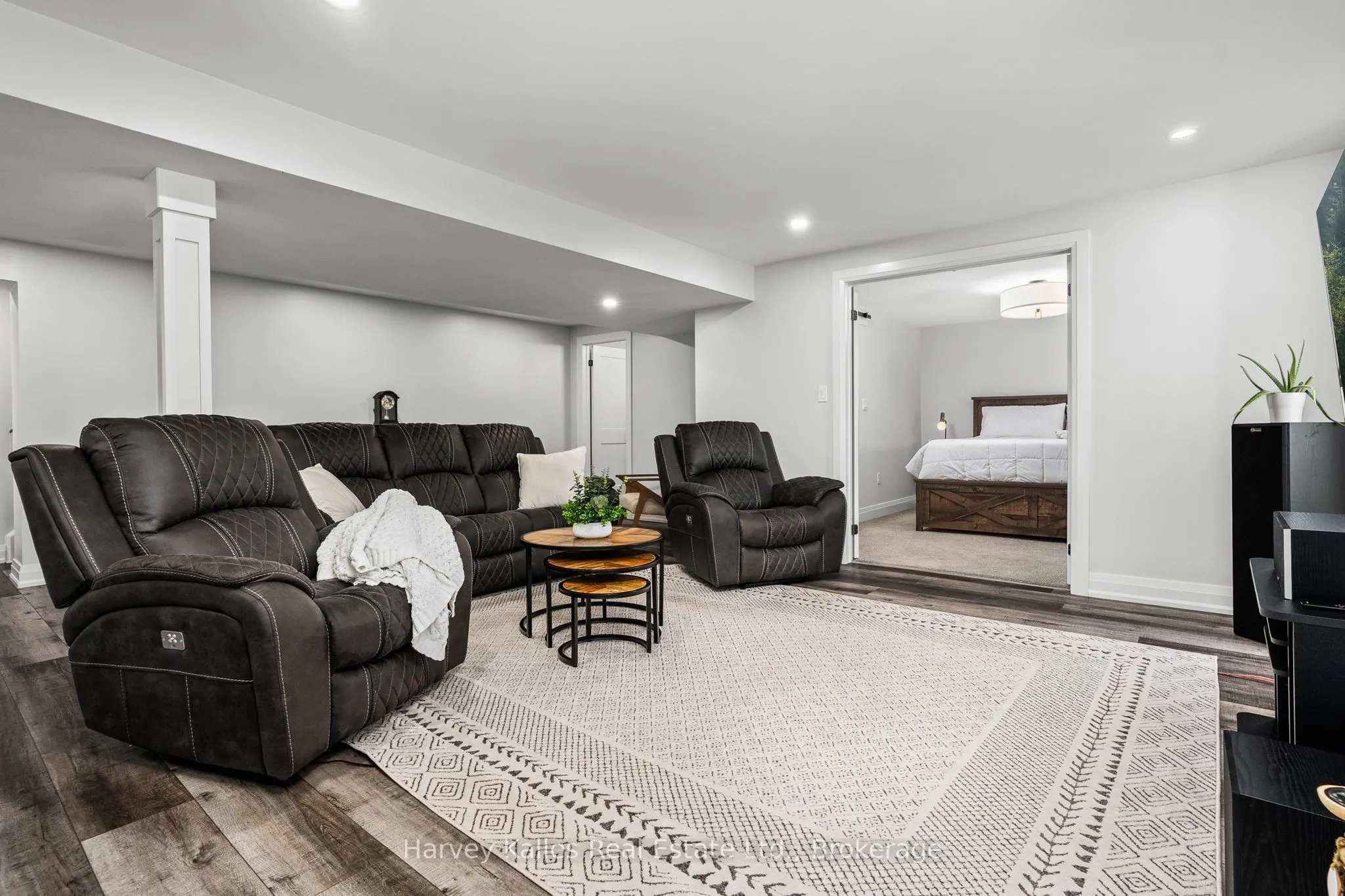 5 Braeside Crescent