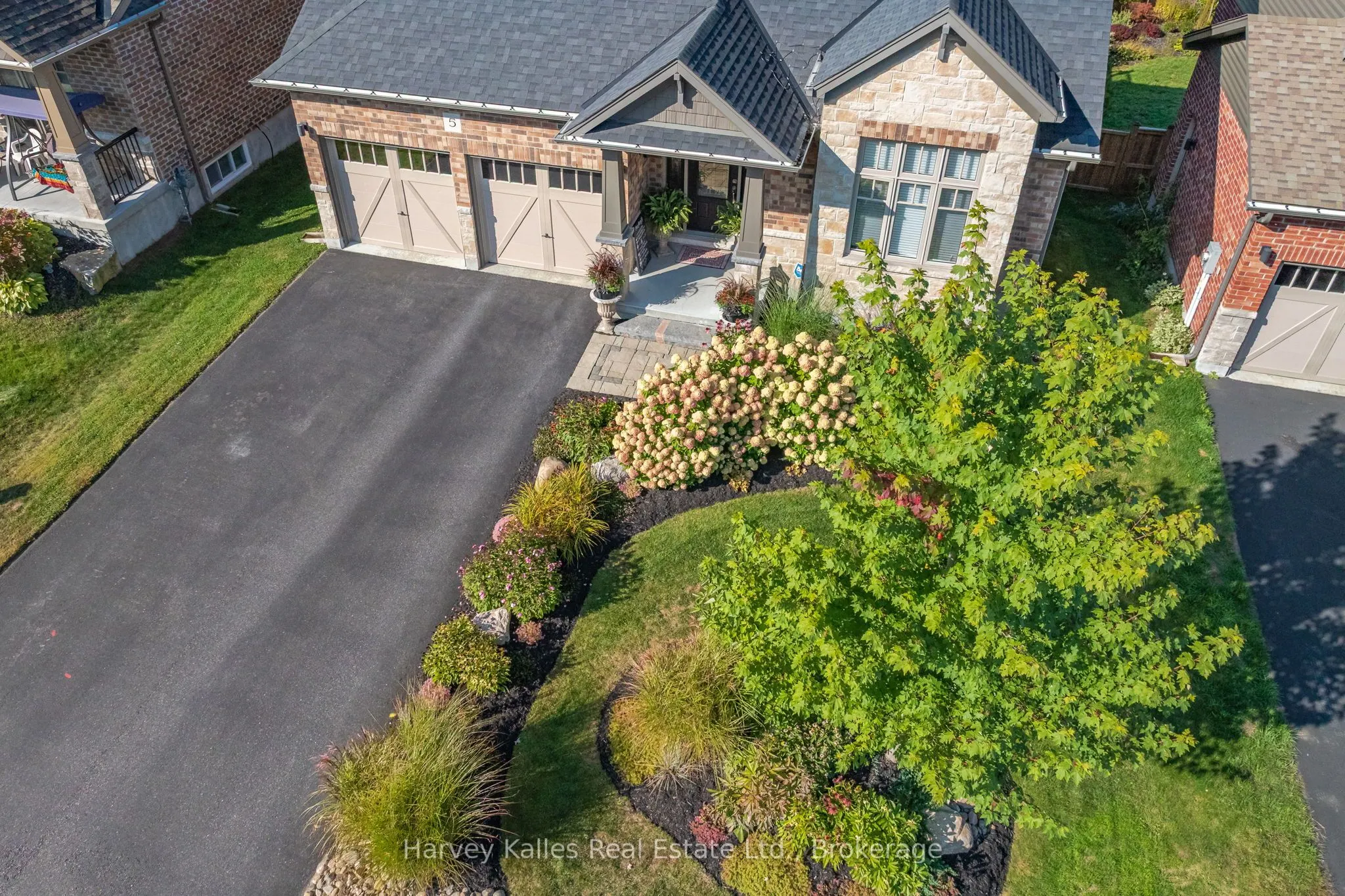 5 Braeside Crescent
