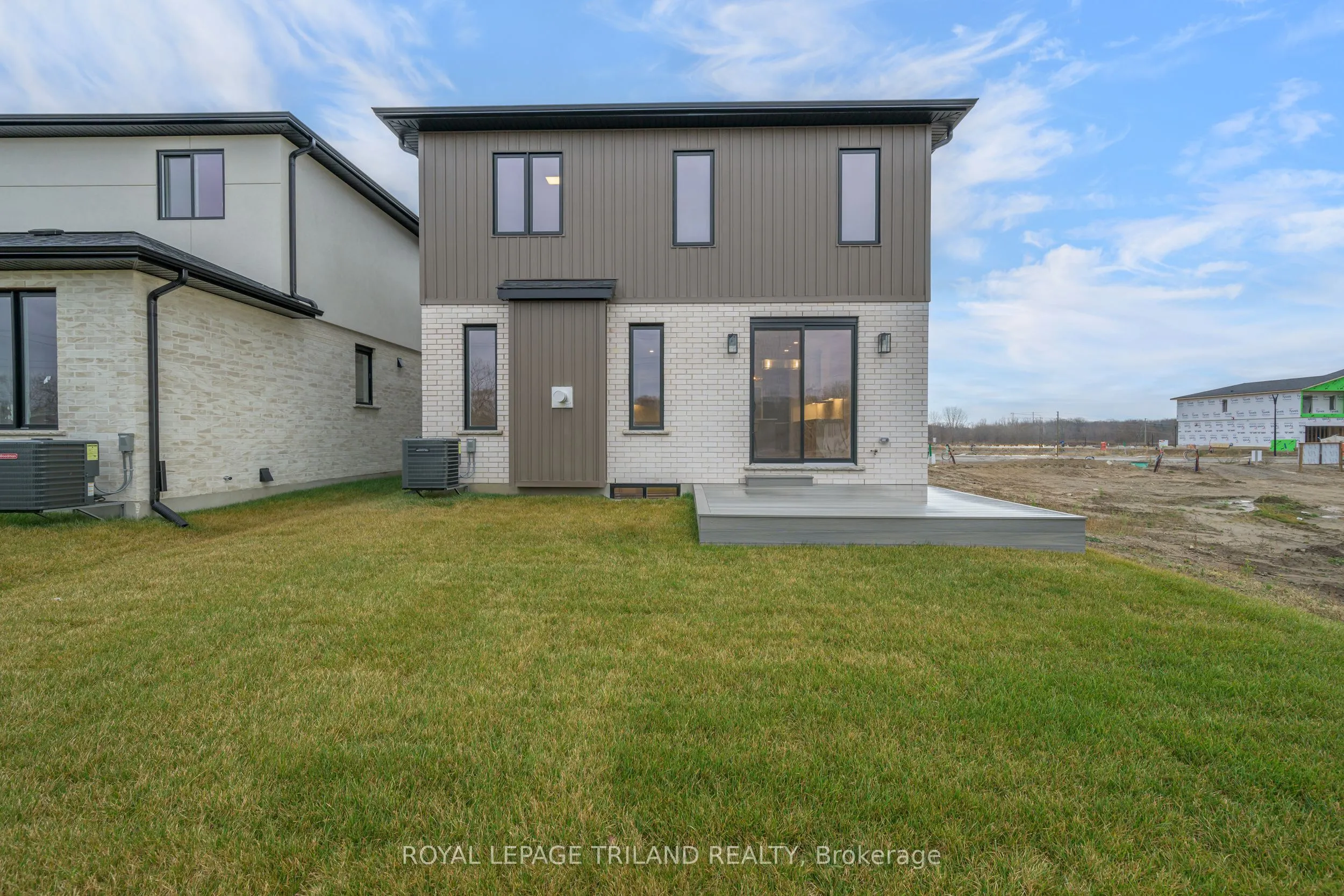 4211 LIBERTY Crossing