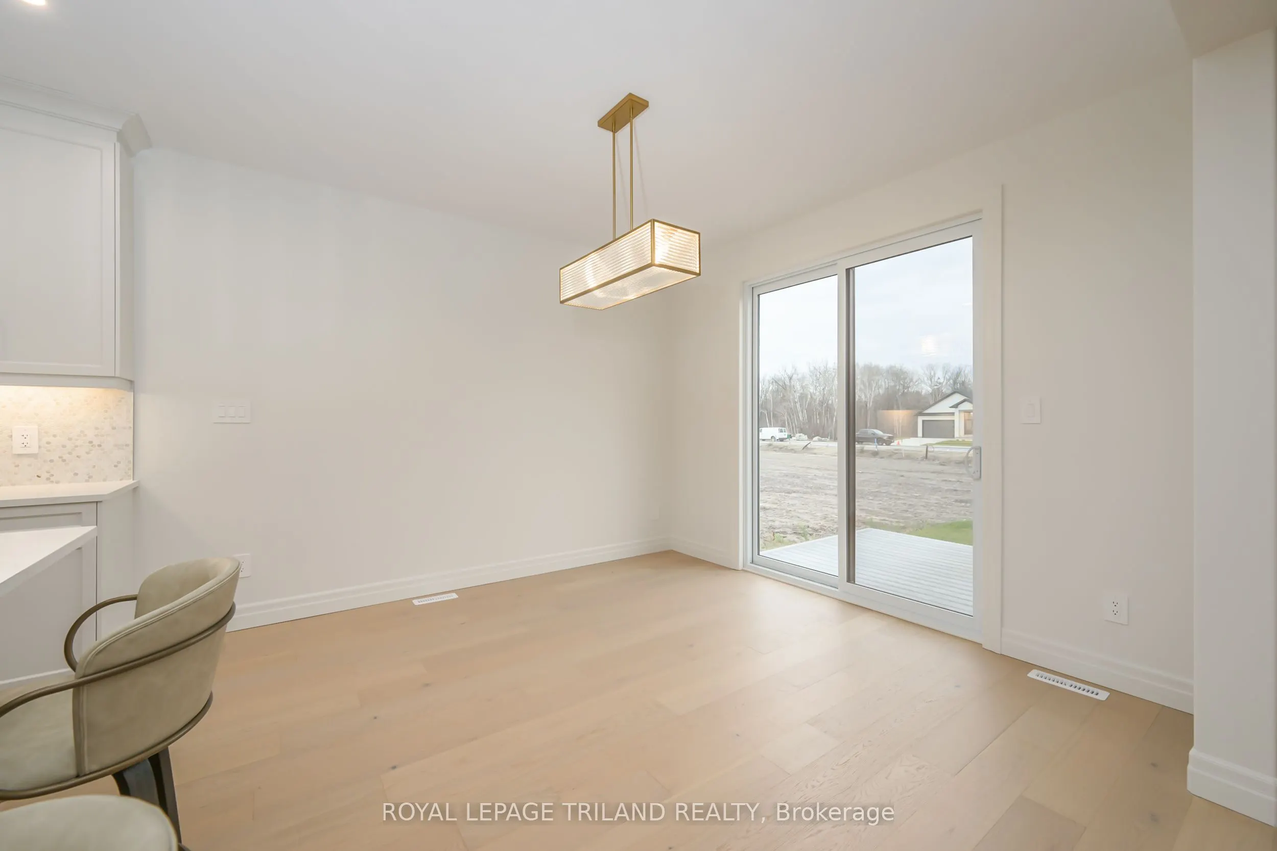 4211 LIBERTY Crossing