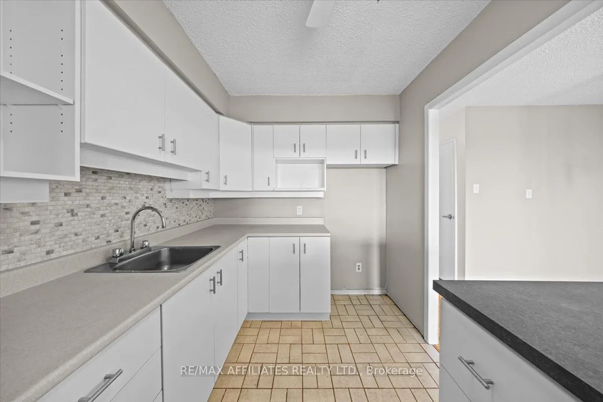 158B McArthur Avenue, #1507