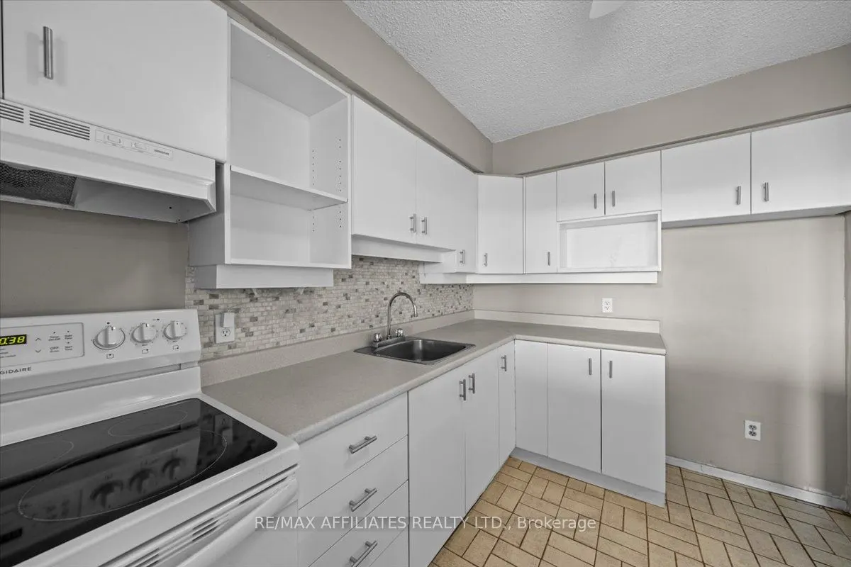 158B McArthur Avenue, #1507