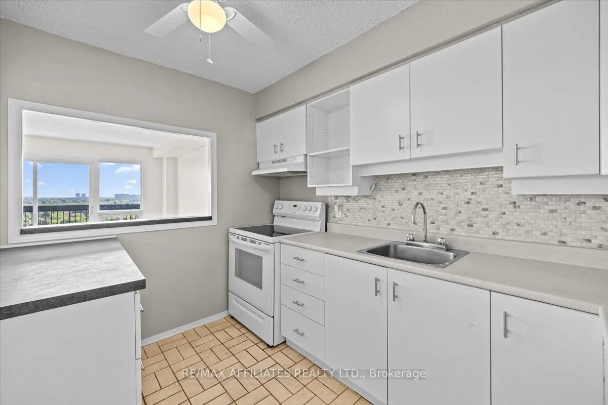 158B McArthur Avenue, #1507
