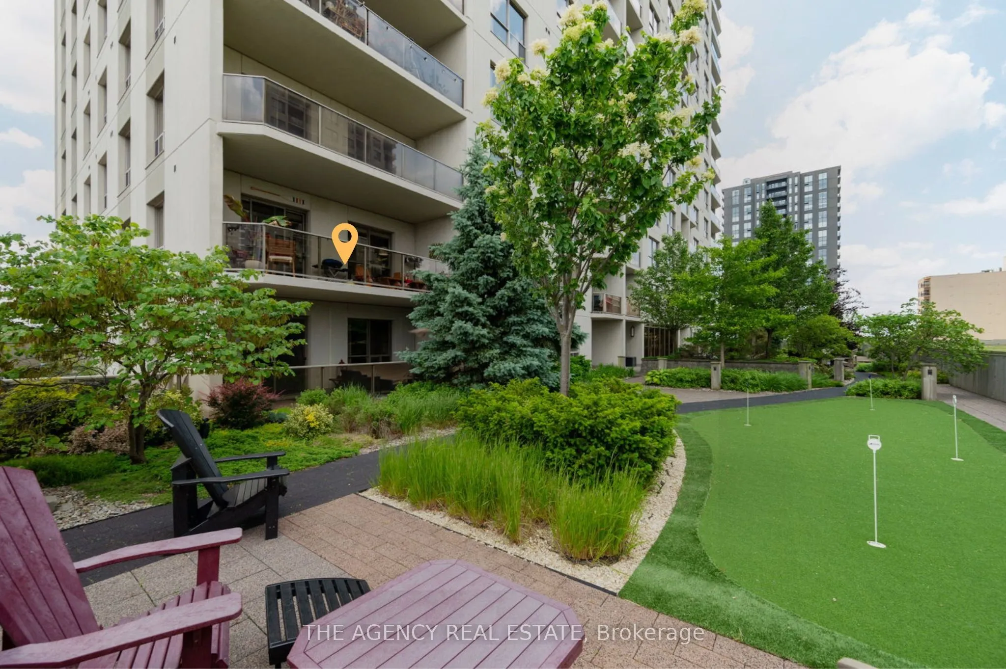 330 Ridout Street N, #803