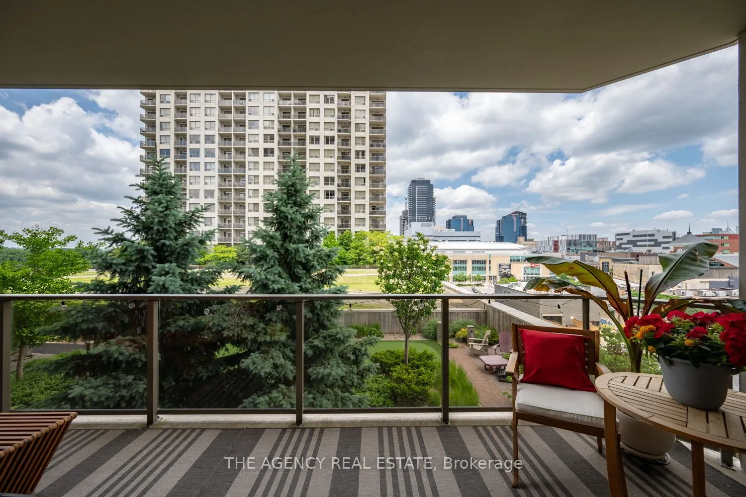330 Ridout Street N, #803