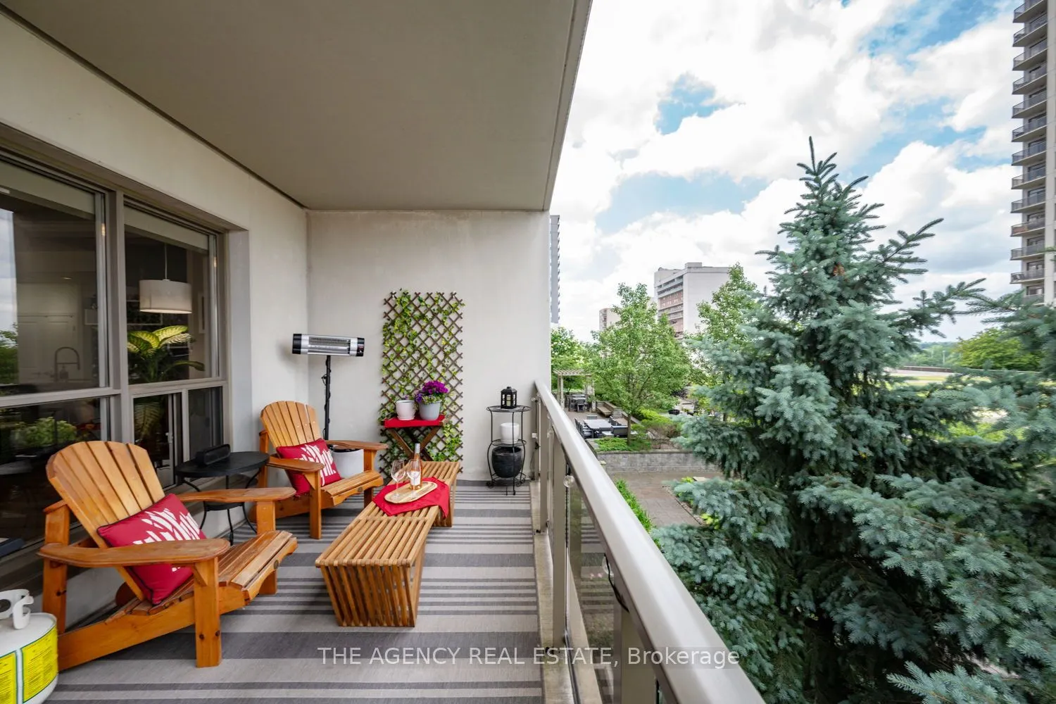 330 Ridout Street N, #803