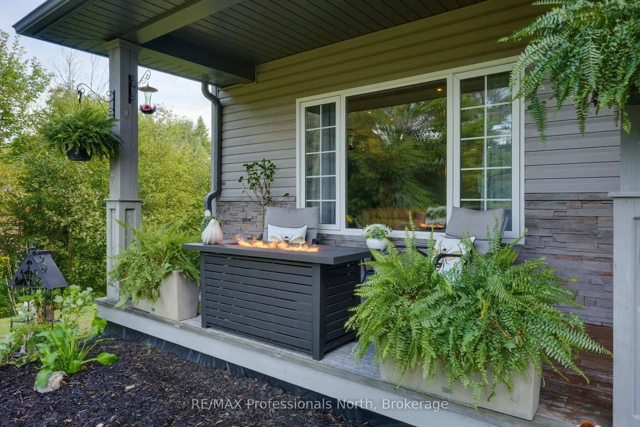 23 Thomas Crescent