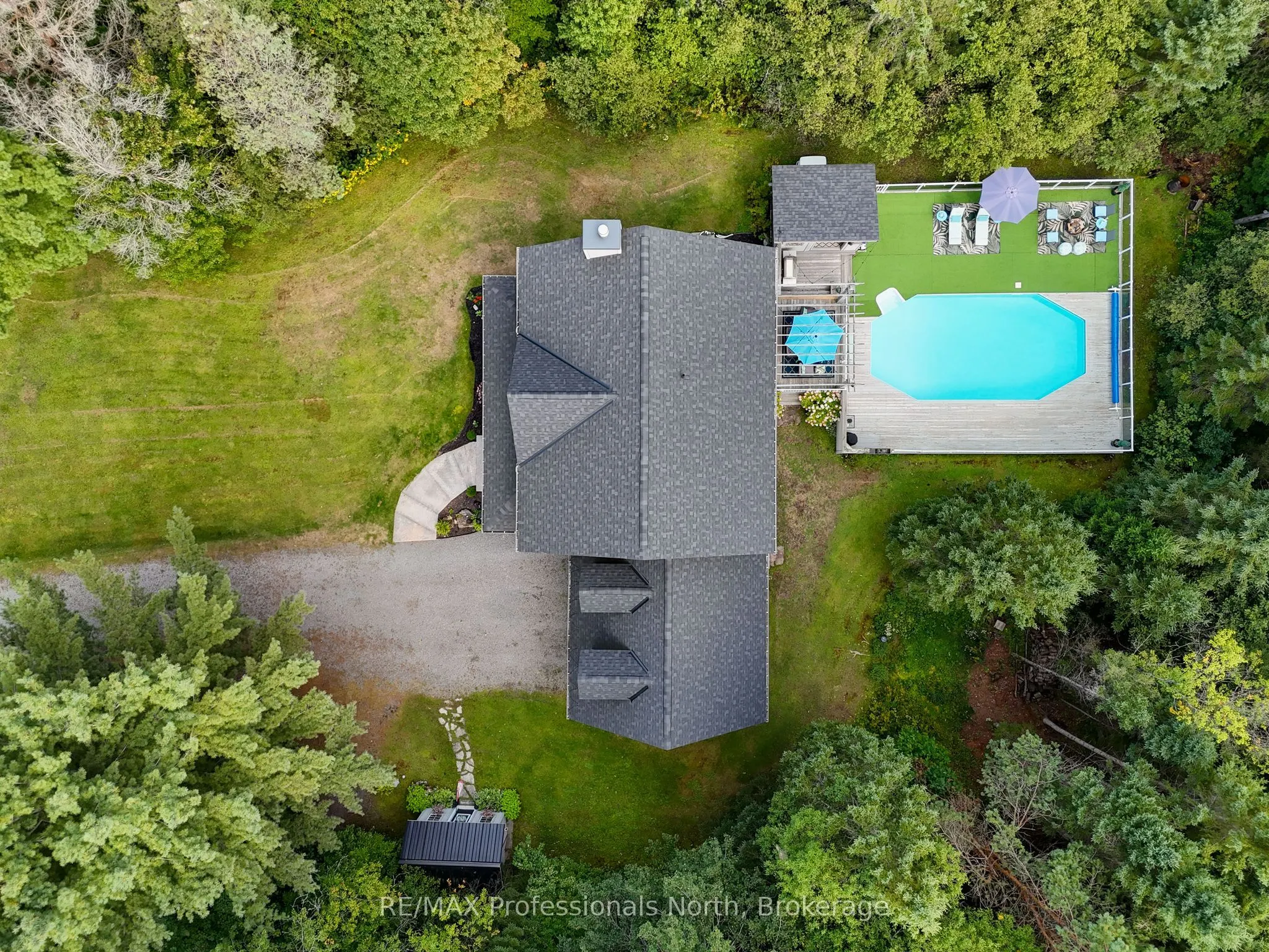 23 Thomas Crescent