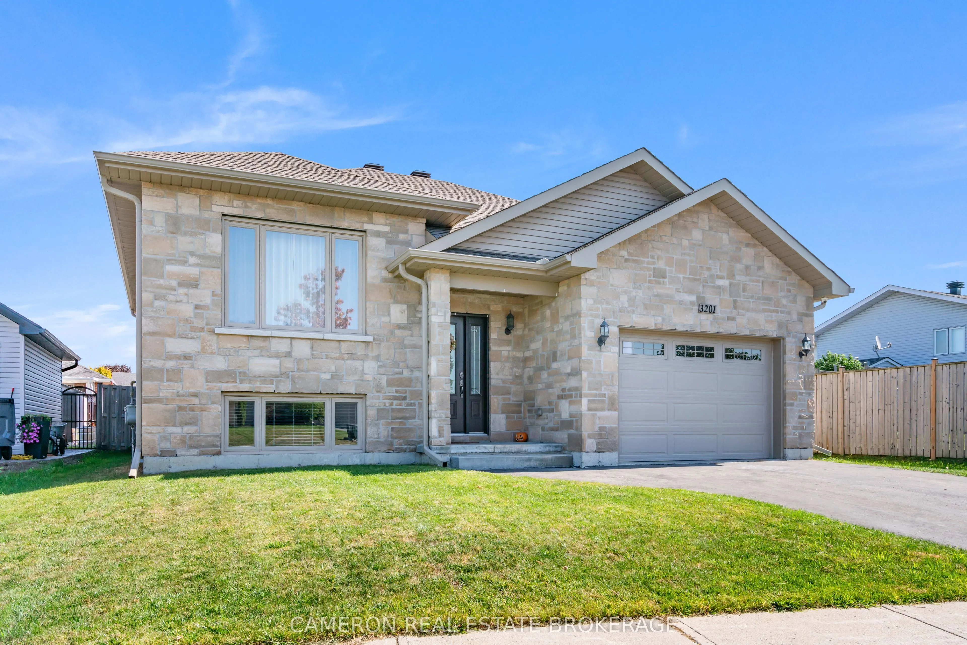 3201 Northdale Drive