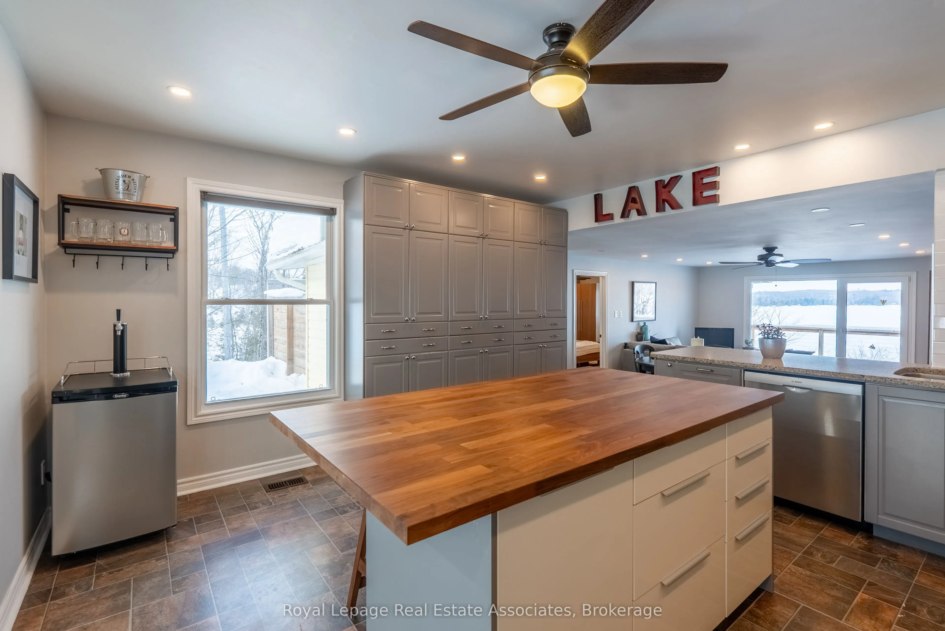 398 Gilbert Bay Lane