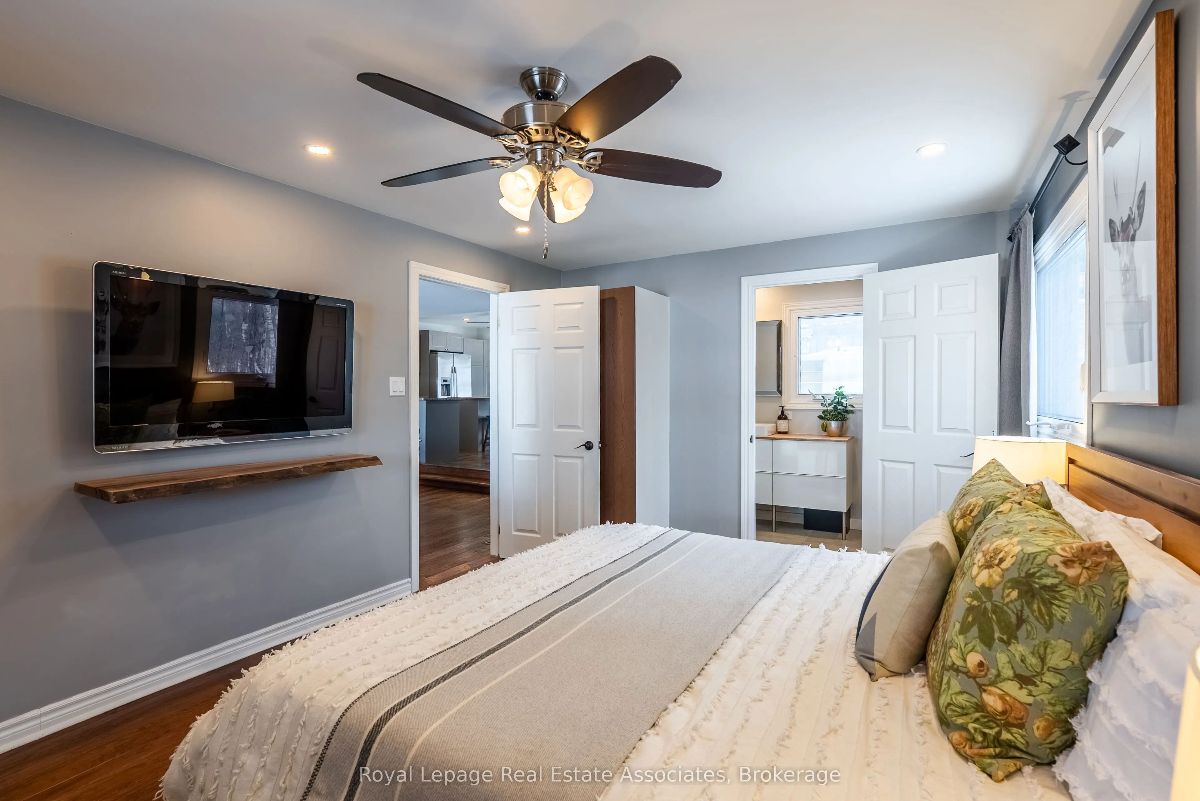 398 Gilbert Bay Lane