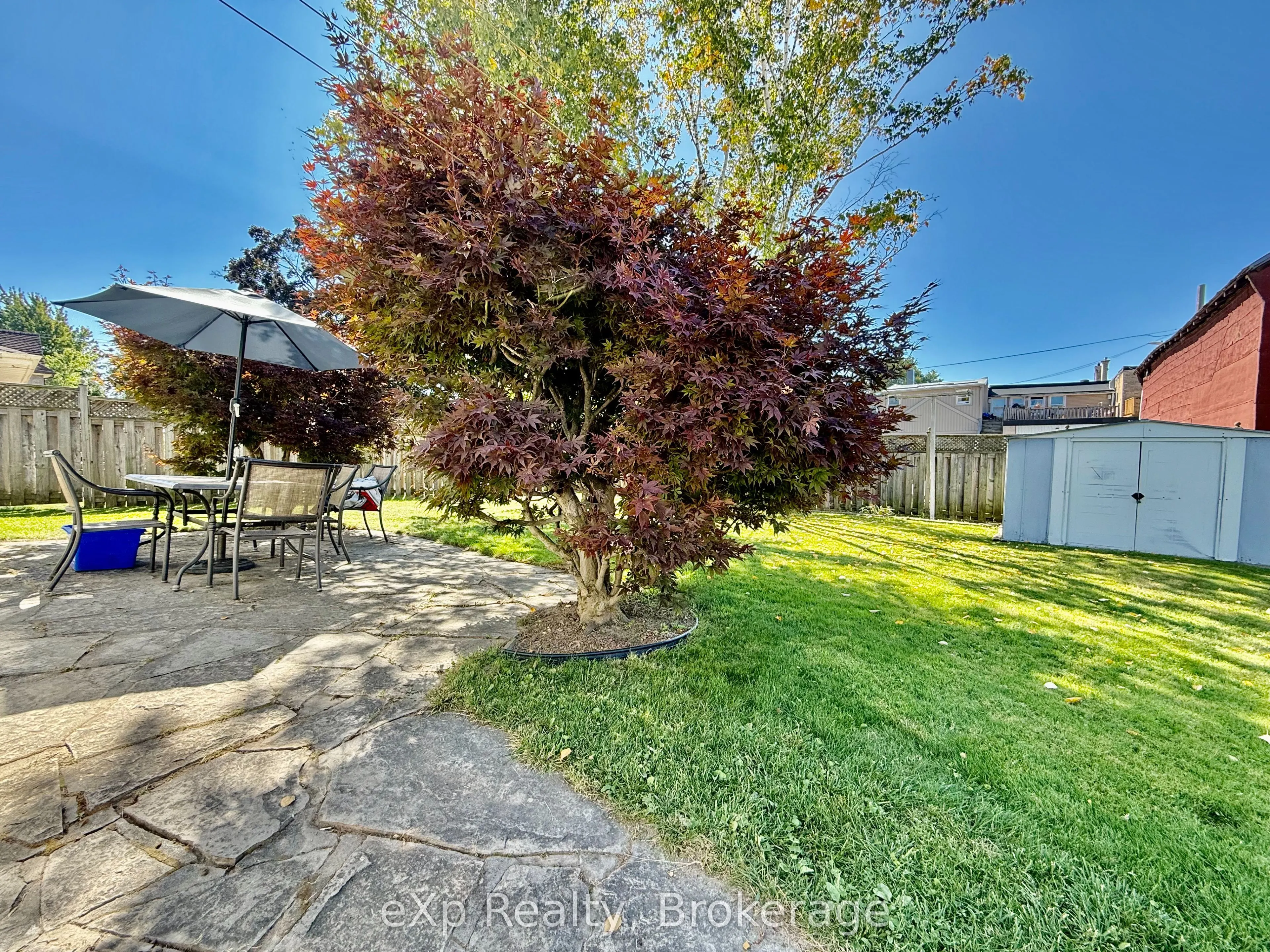 2 Simpson Street
