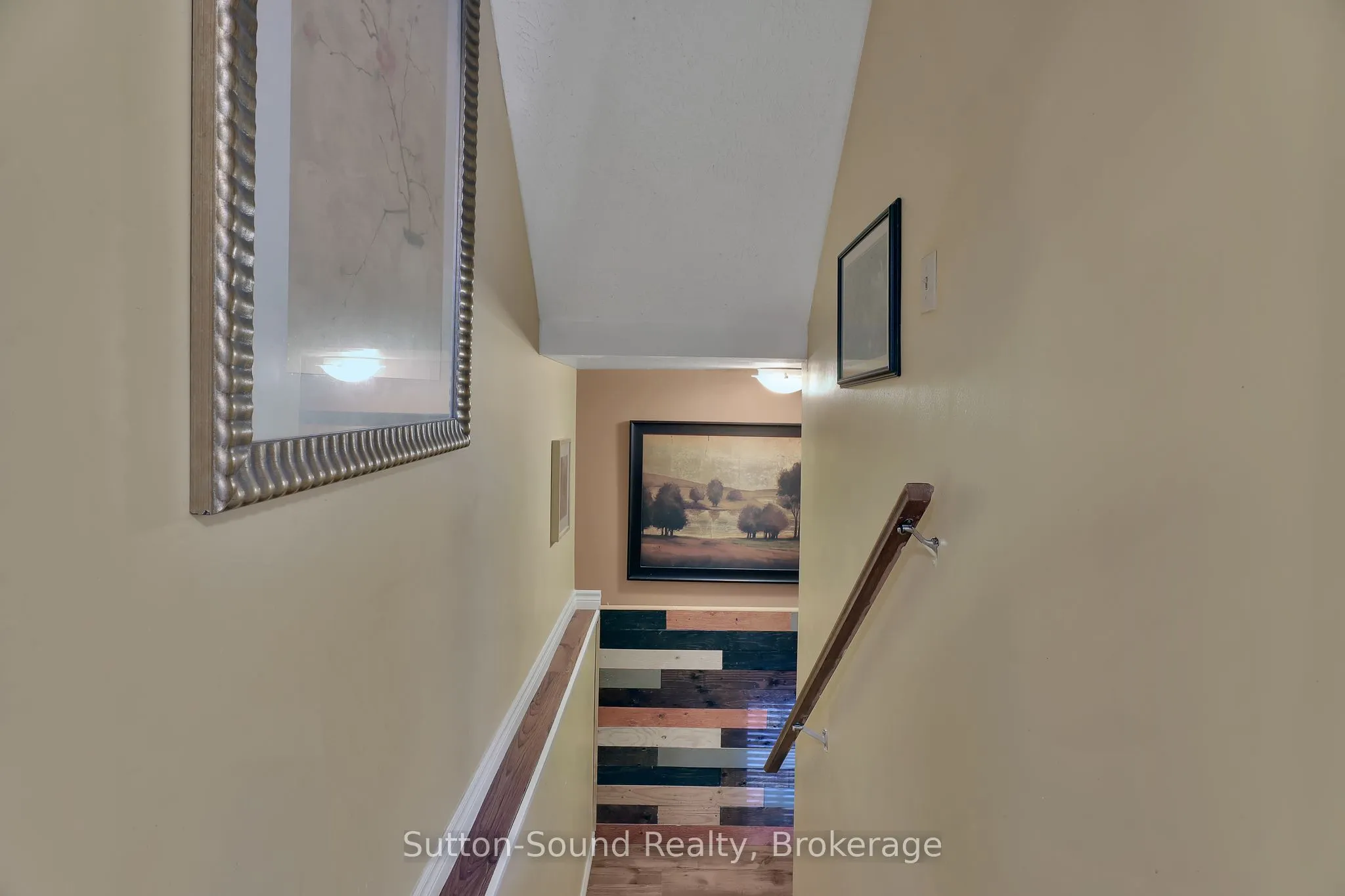 2770 4th Avenue W