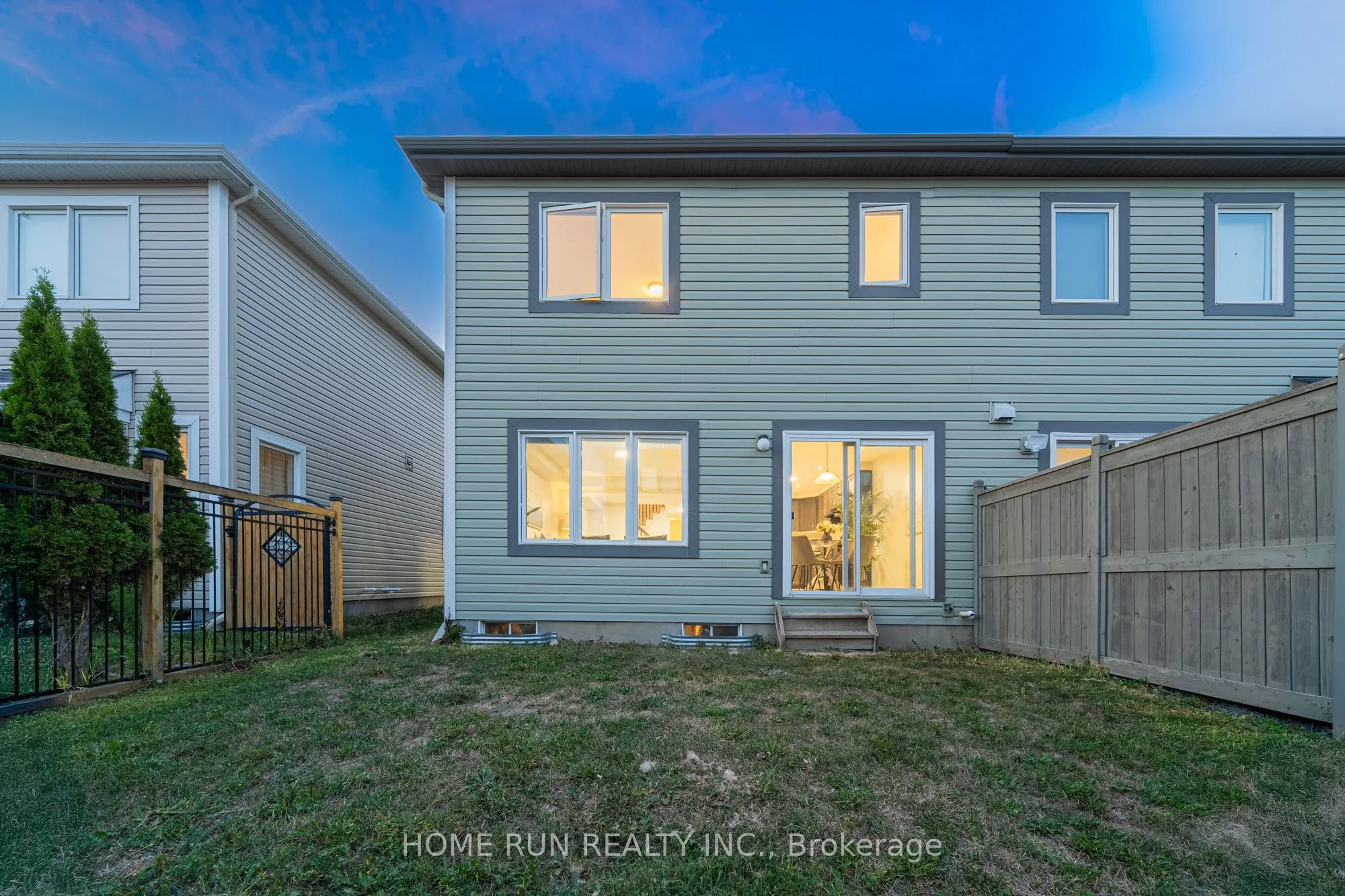 88 Buffalograss Crescent