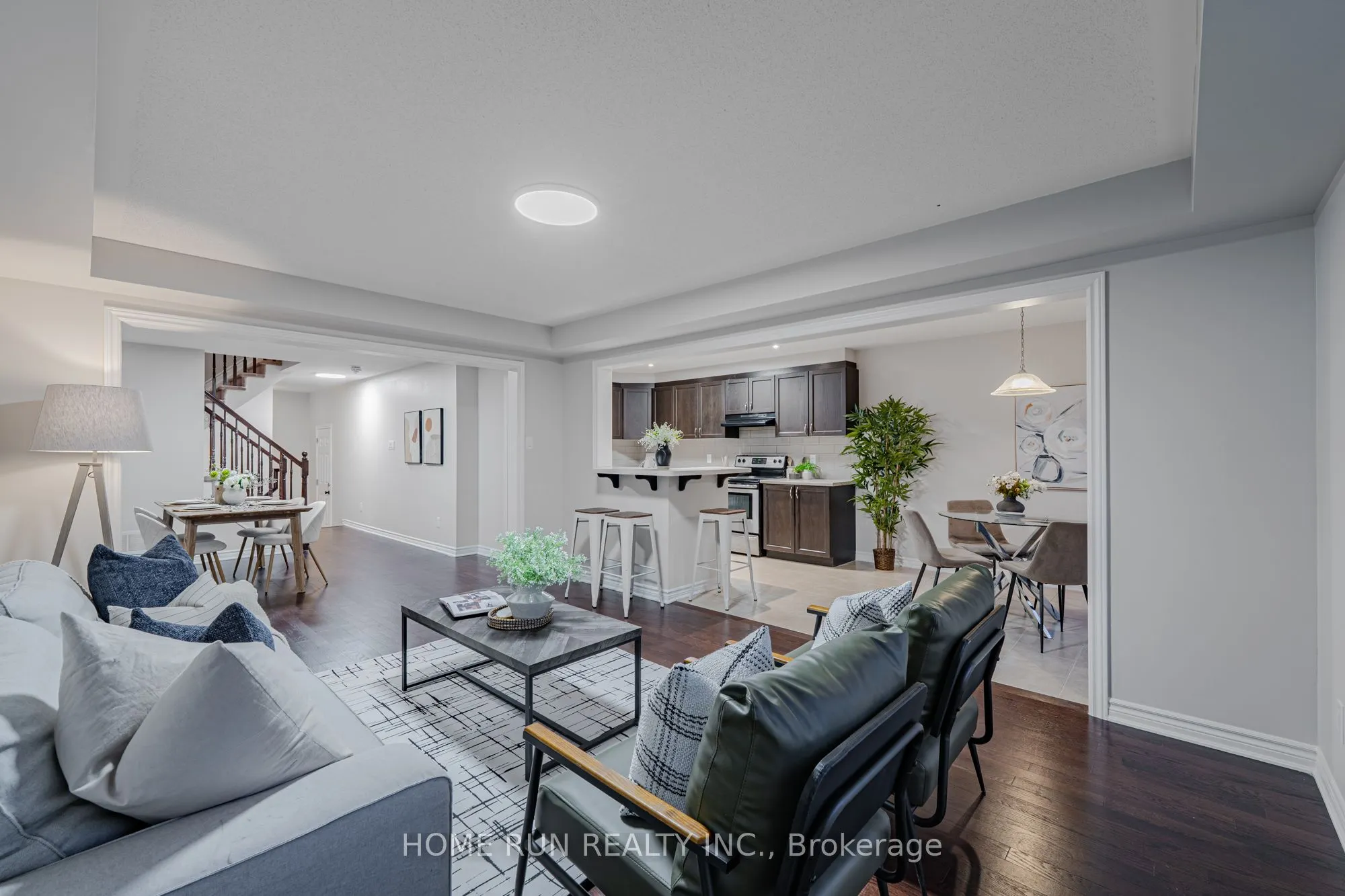88 Buffalograss Crescent