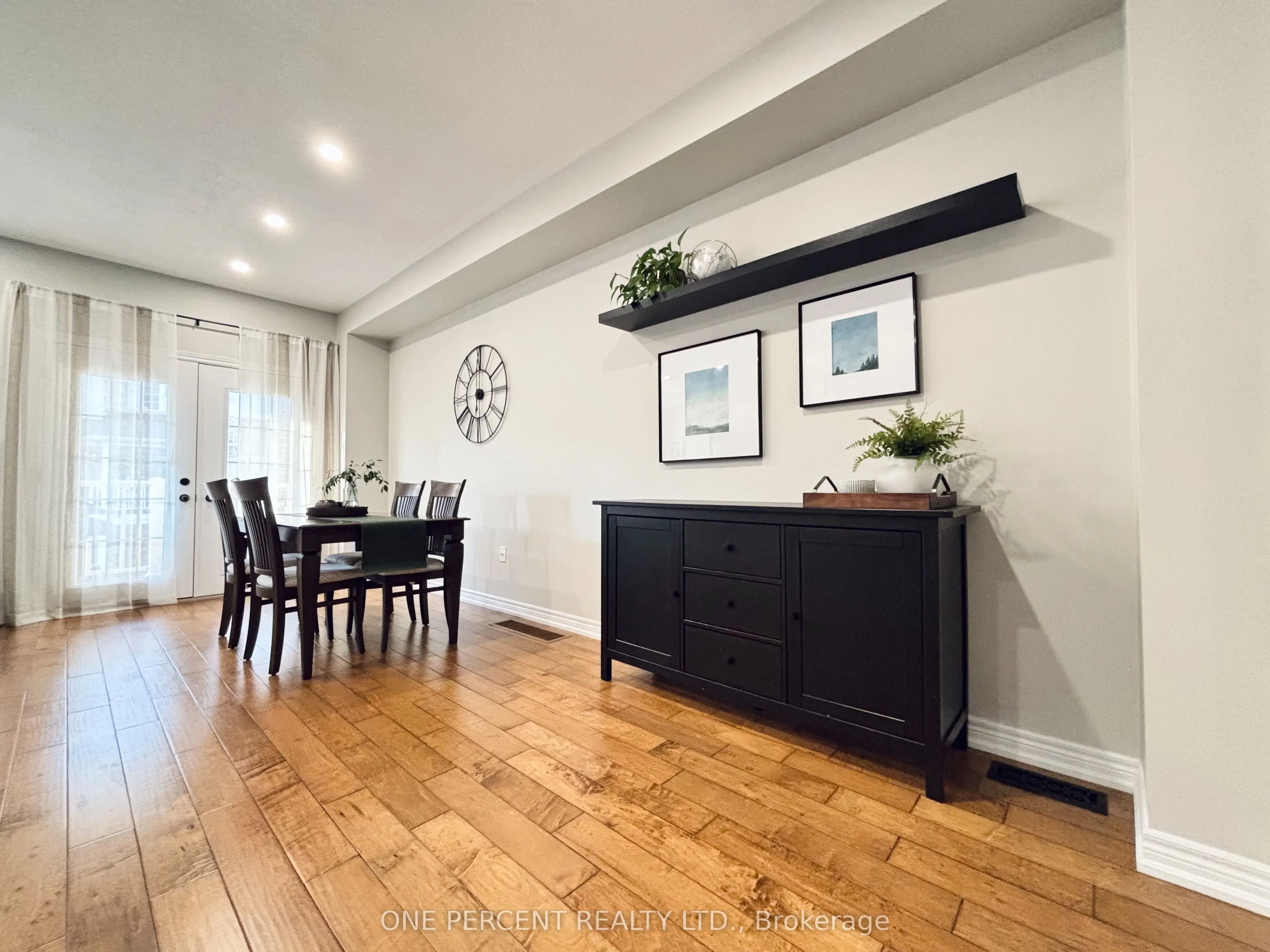 54 Nisbet Boulevard, #21
