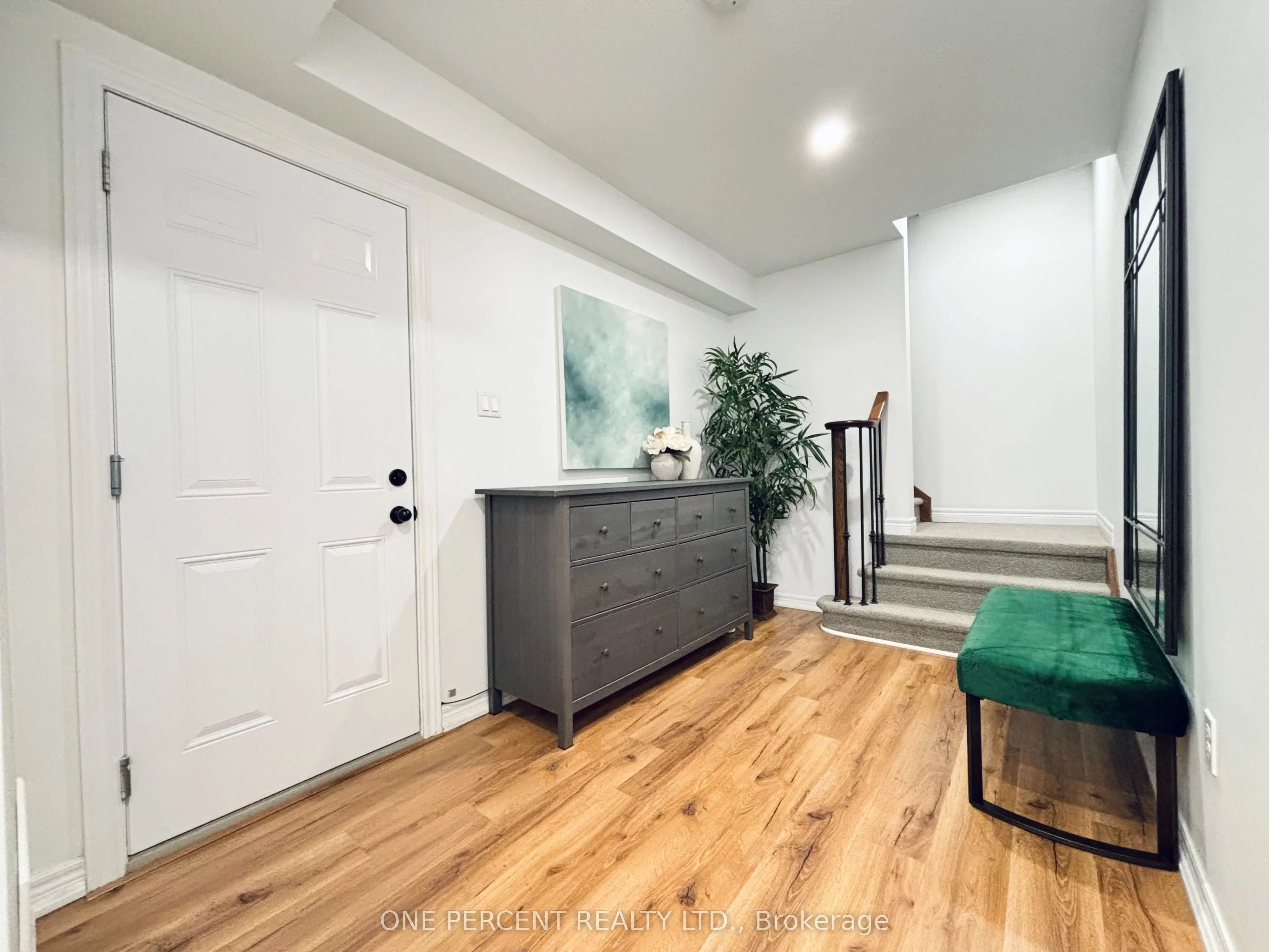 54 Nisbet Boulevard, #21