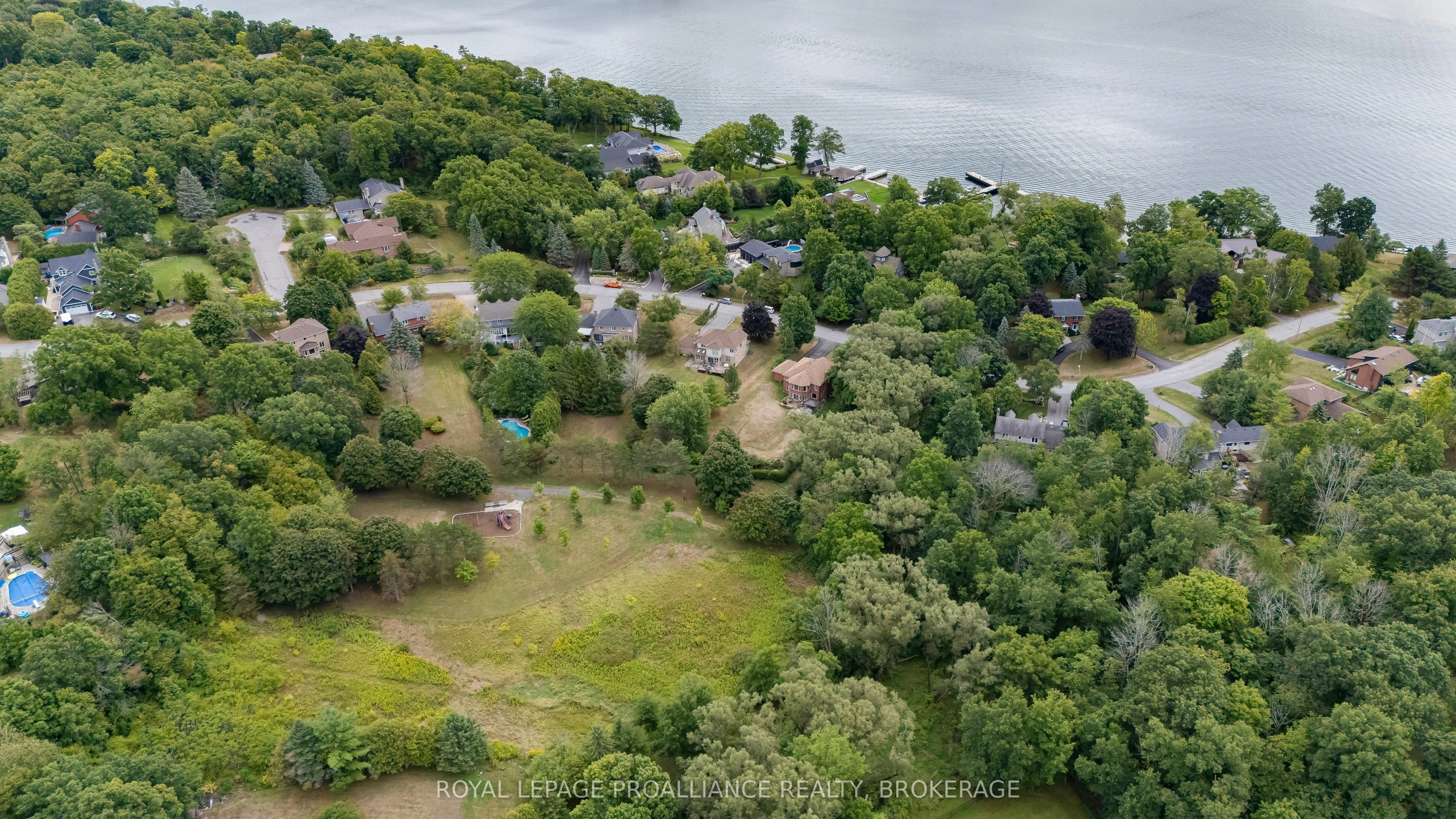 6 Faircrest Boulevard