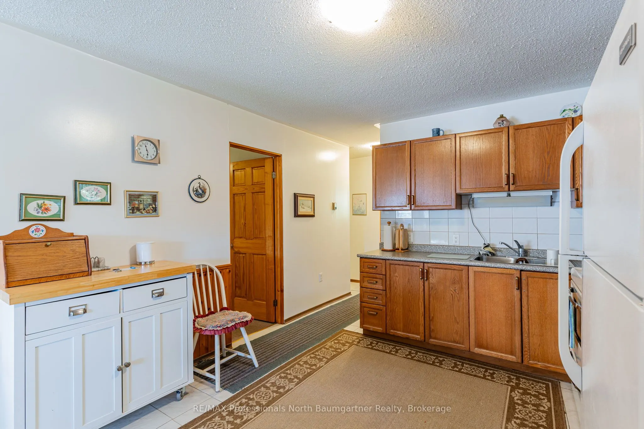 1566 West Settlement Road
