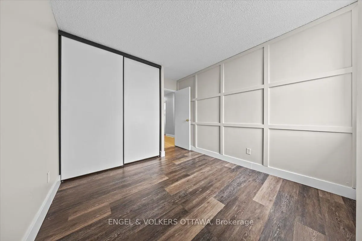 2020 Jasmine Crescent, #610