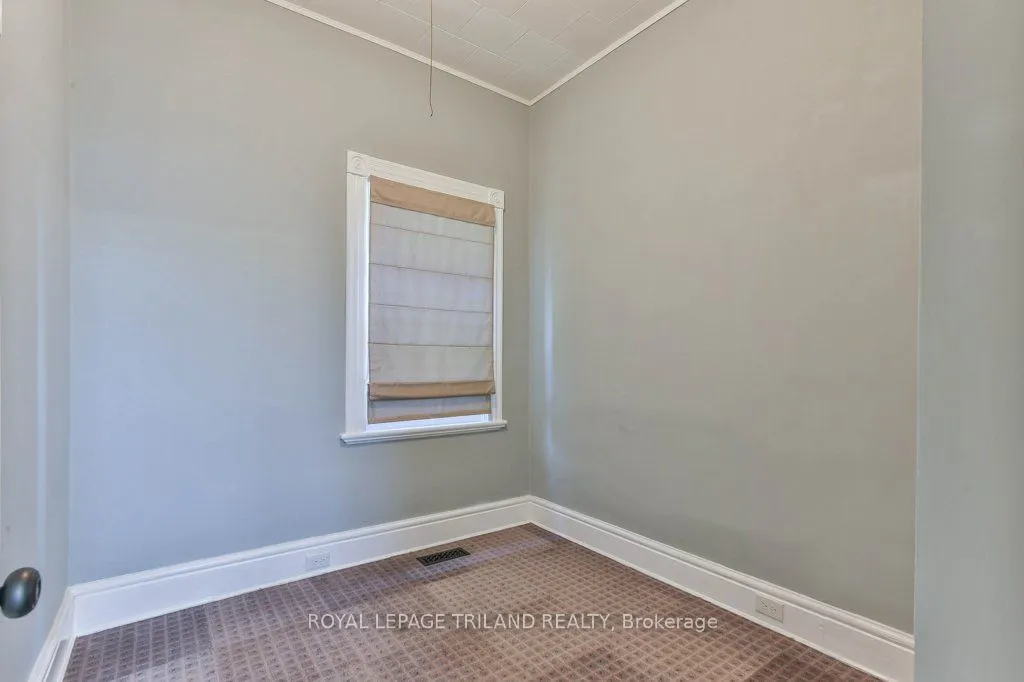 366 SALISBURY Street