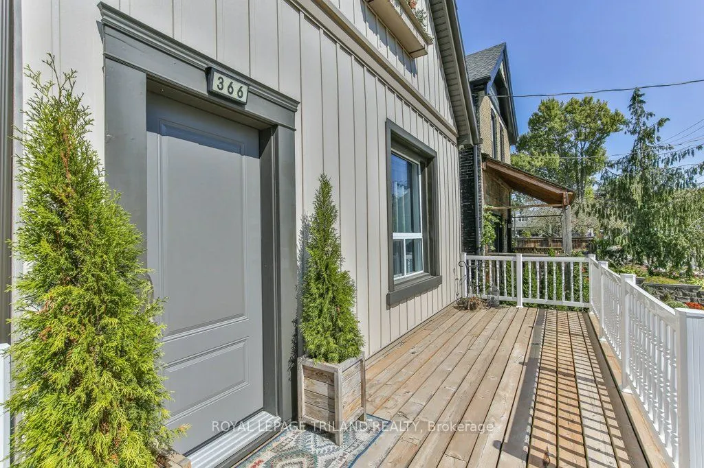366 SALISBURY Street