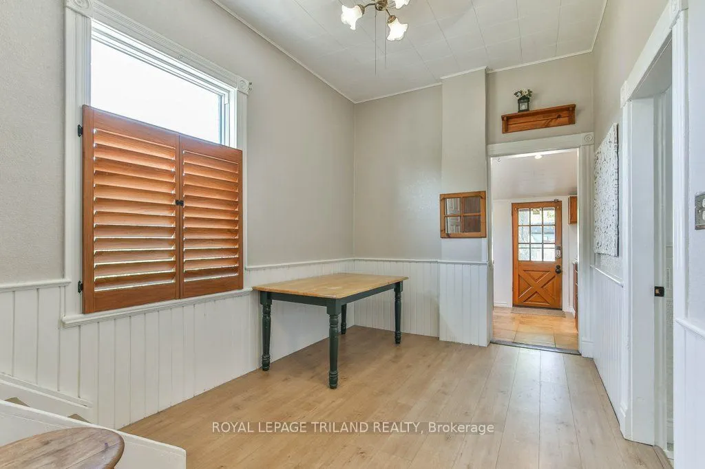 366 SALISBURY Street
