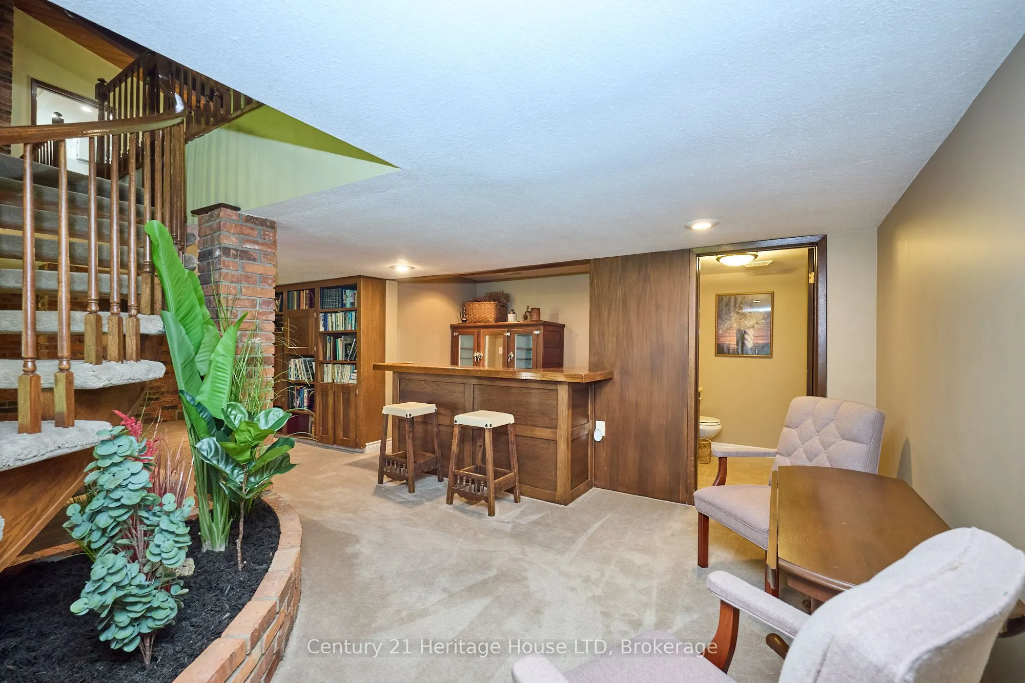 38 Melrose Drive