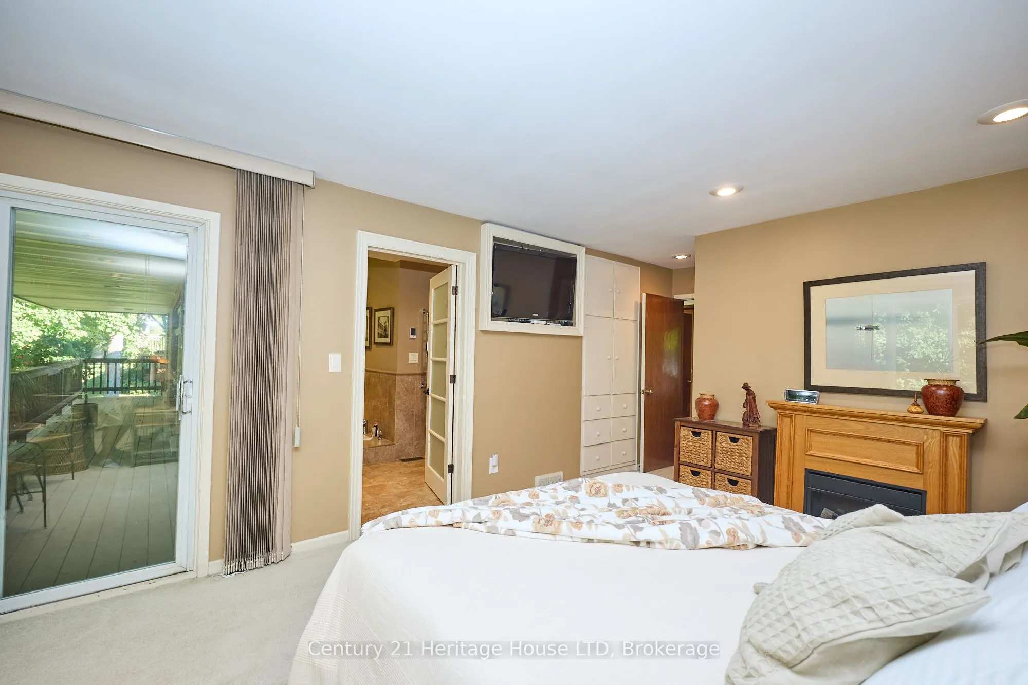 38 Melrose Drive