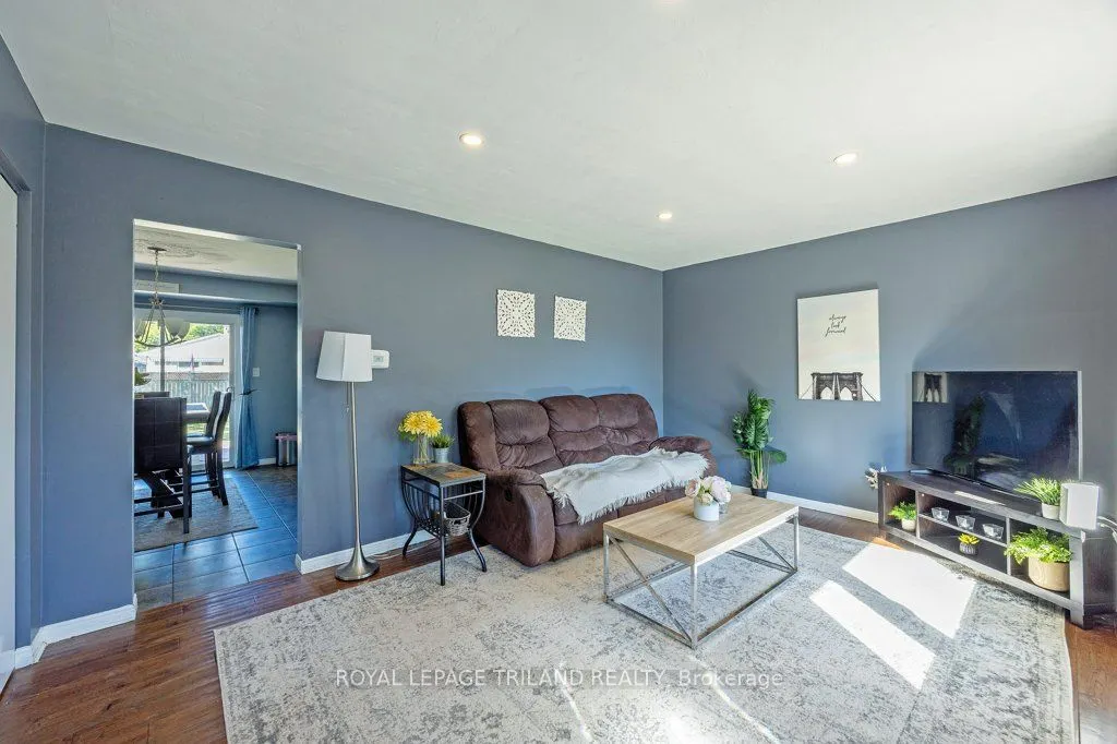 17 Vanbuskirk Drive