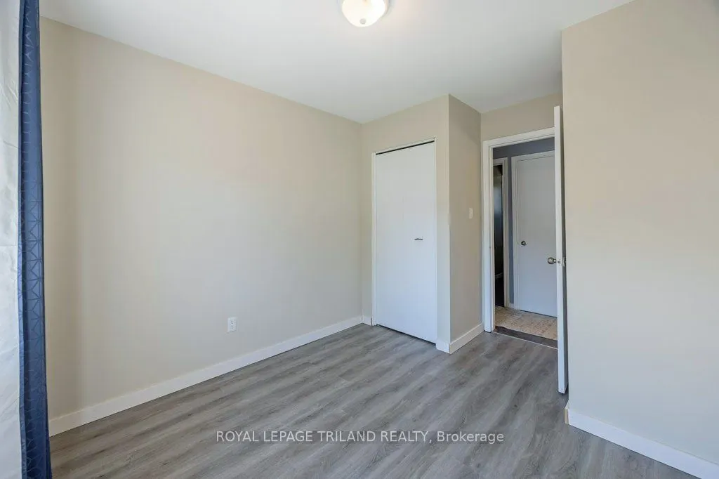 17 Vanbuskirk Drive