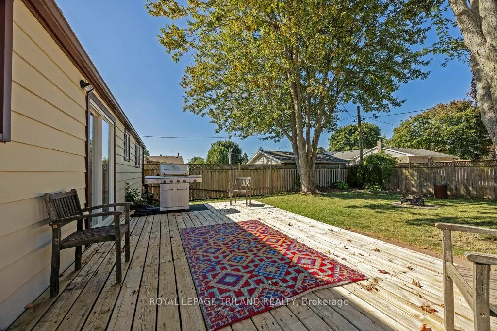 17 Vanbuskirk Drive
