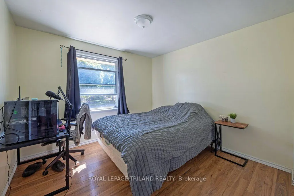 17 Vanbuskirk Drive