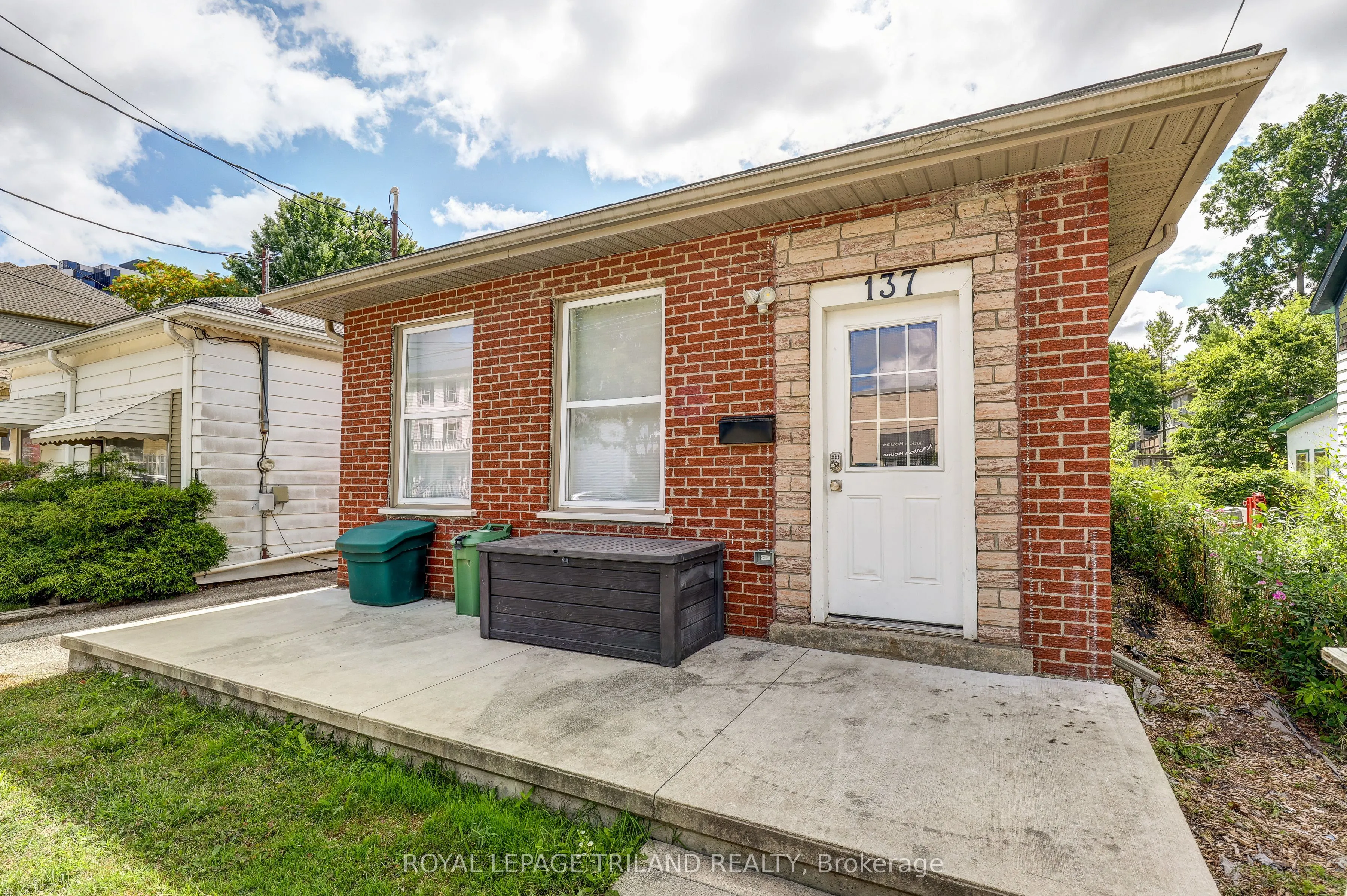 137 Ann Street
