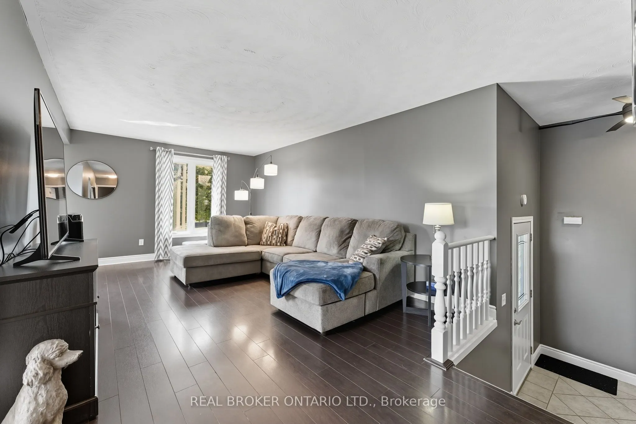 50 Viscount Road