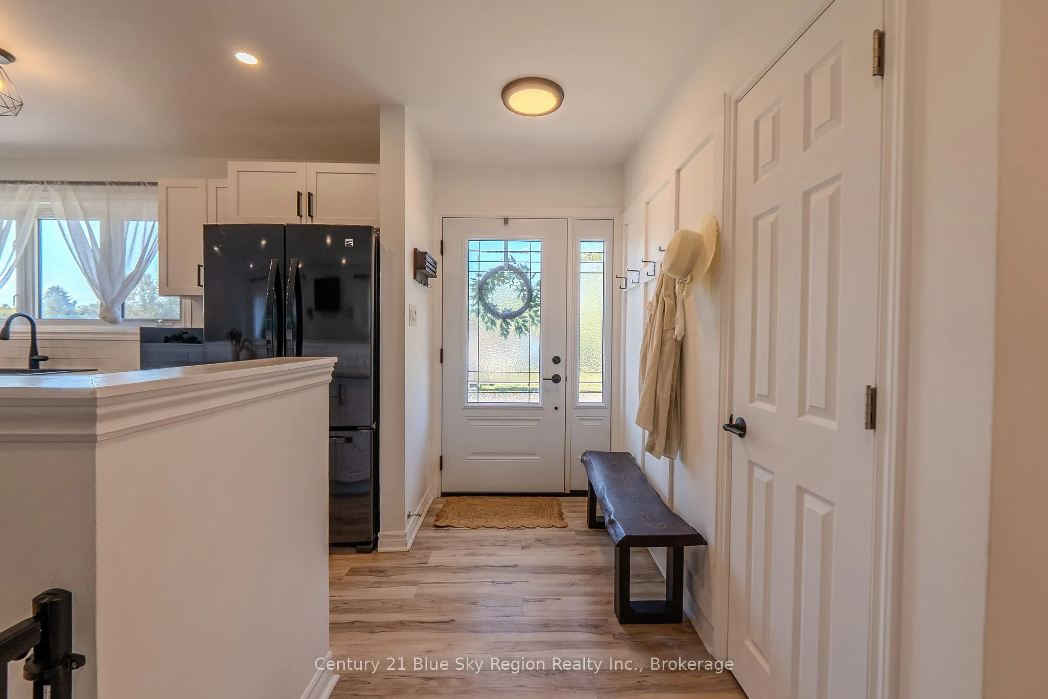 2527 Eastview Crescent