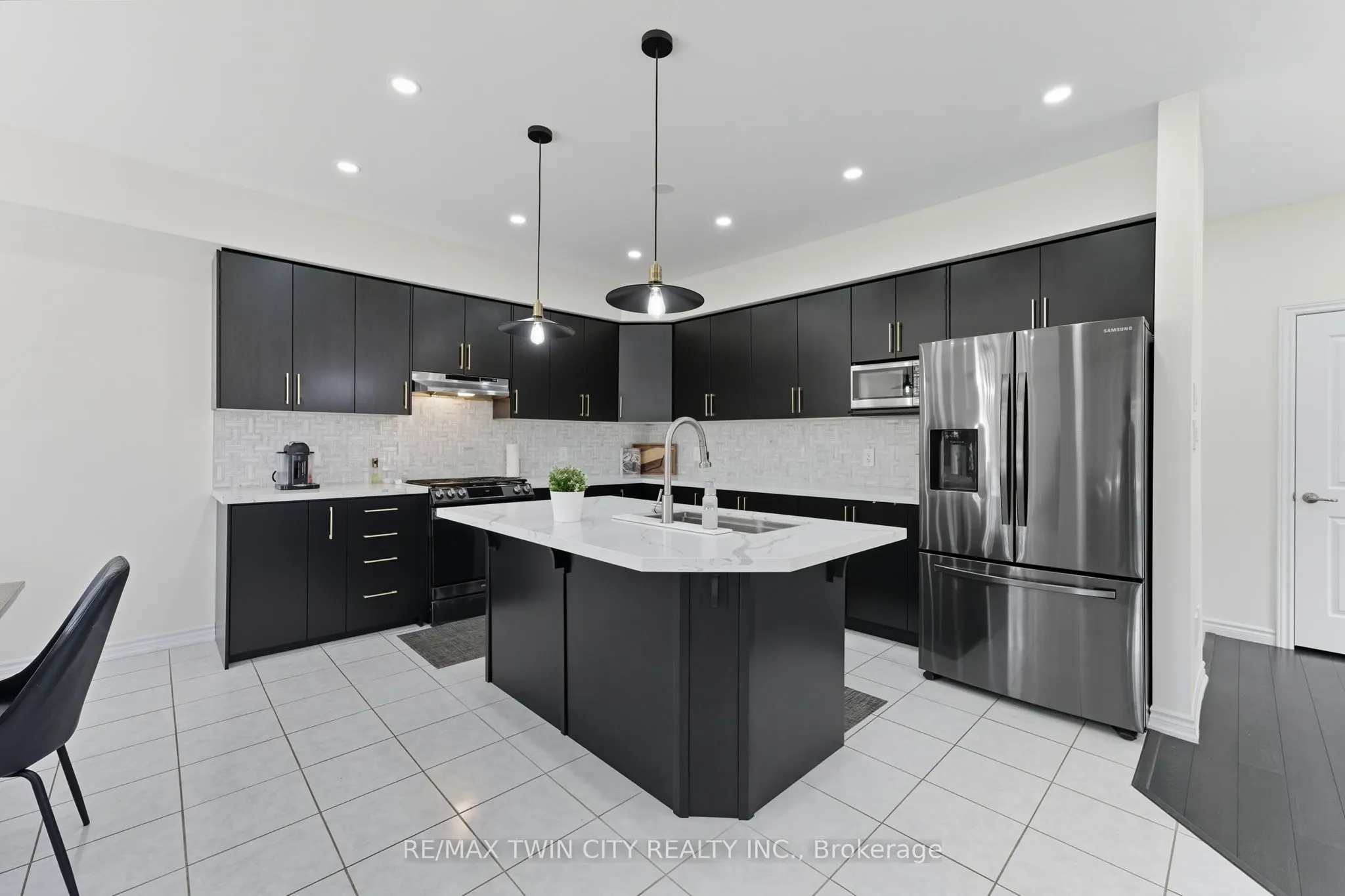 23 Whitton Drive