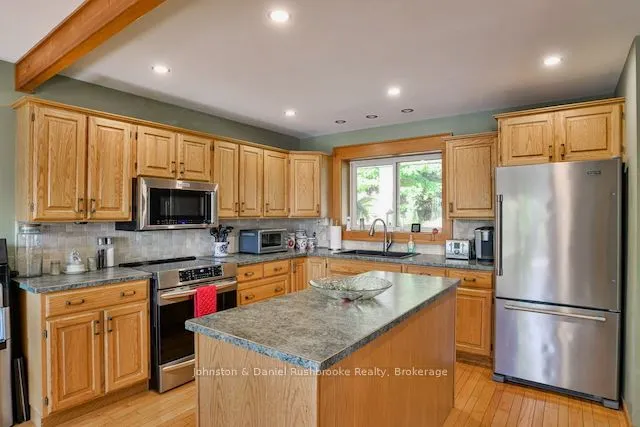 1030 Marquis Lane