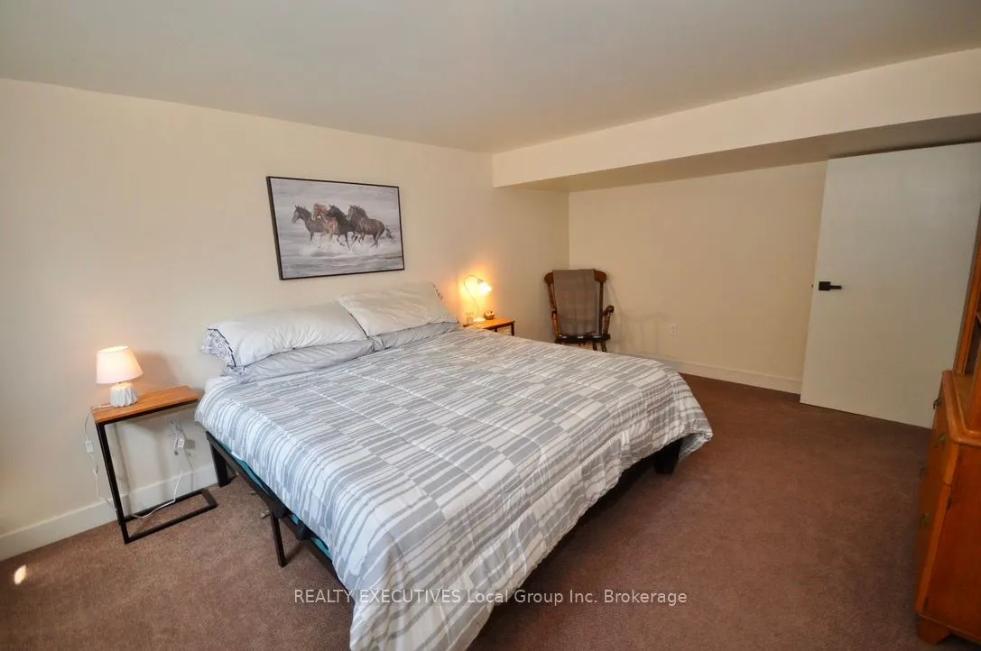 1 Springdale Drive