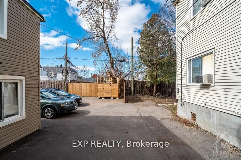 358 Booth Street, #3