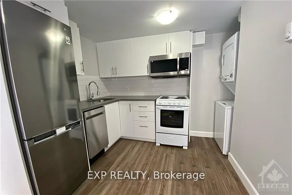 358 Booth Street, #3