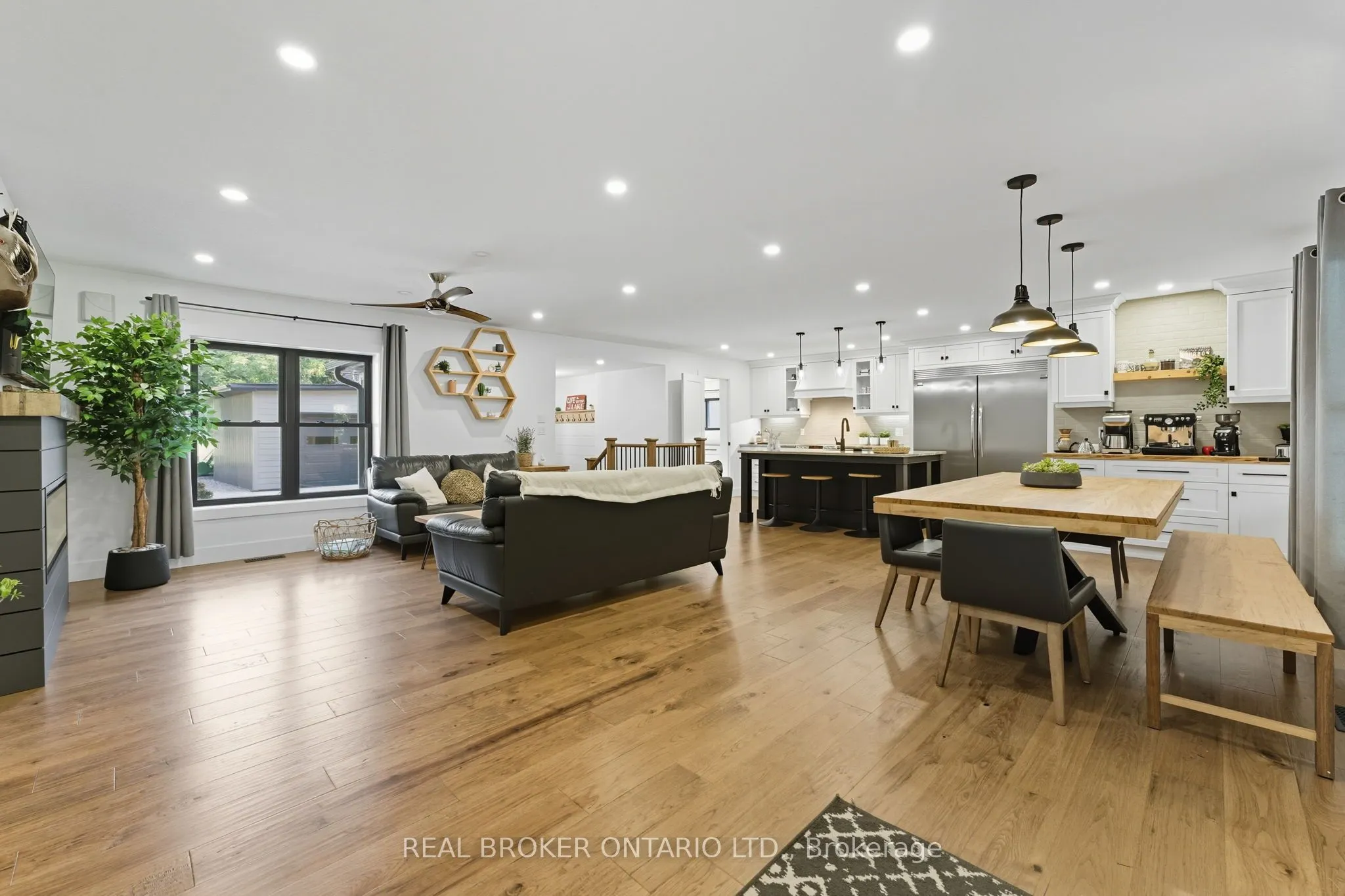 115 Lakeshore Road Rr 2 Road