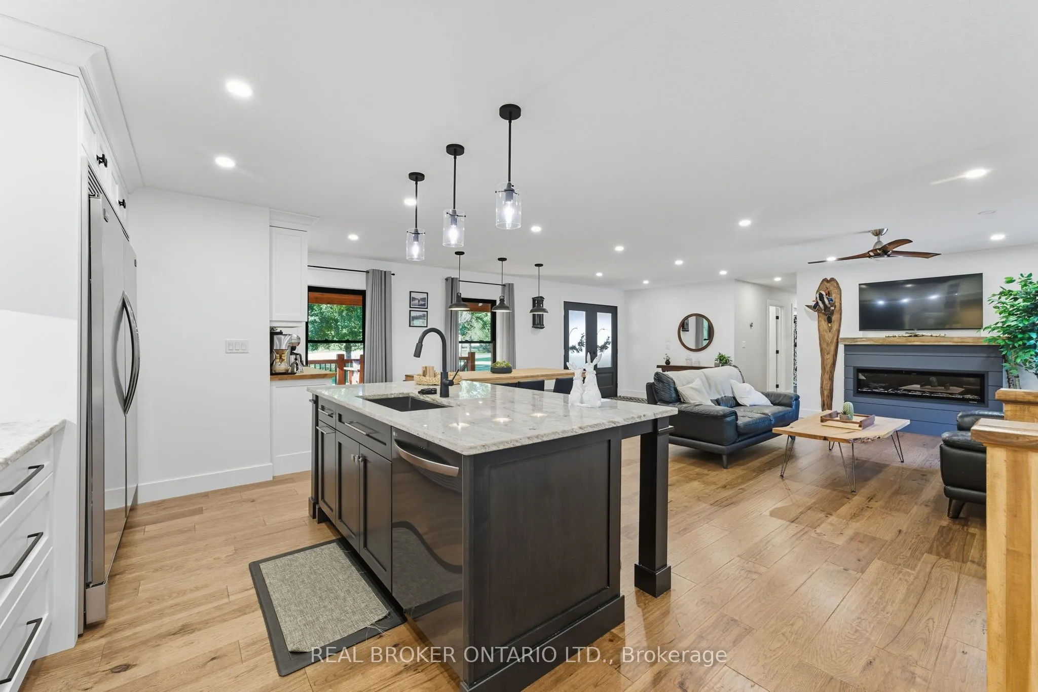 115 Lakeshore Road Rr 2 Road