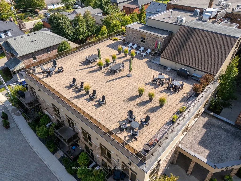 397 King Street W, #204