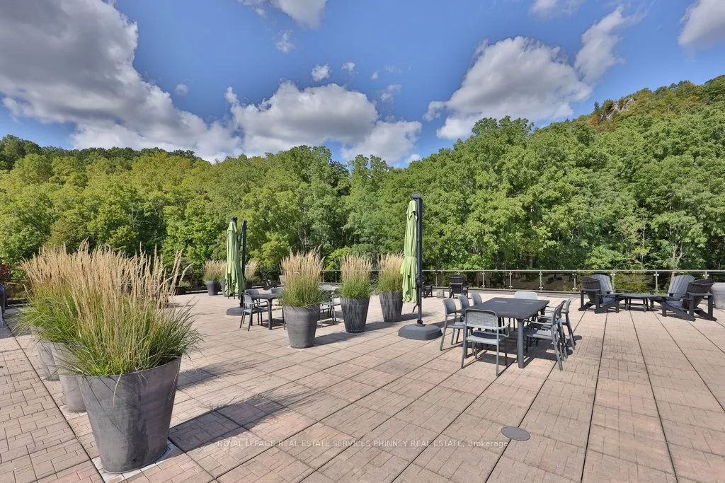 397 King Street W, #204