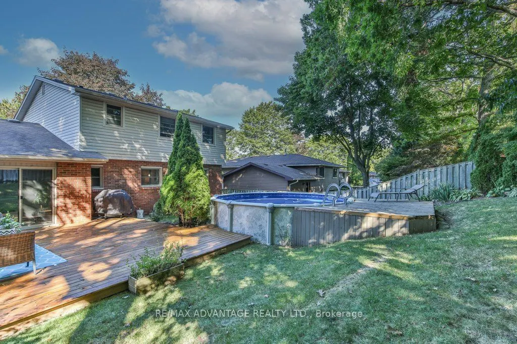 70 Fairlane Road